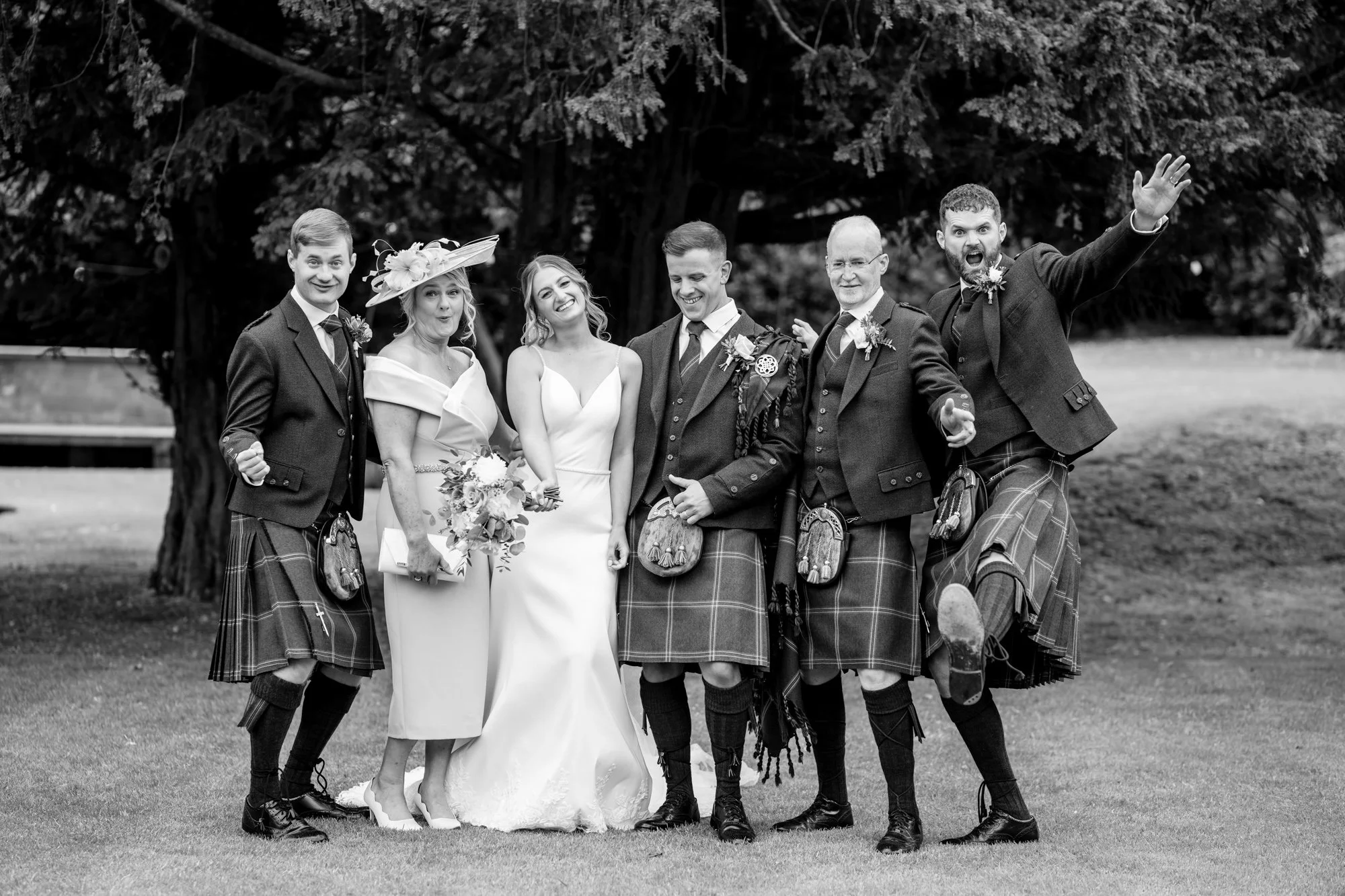 Wedding Photographer Edinburgh-172.jpg