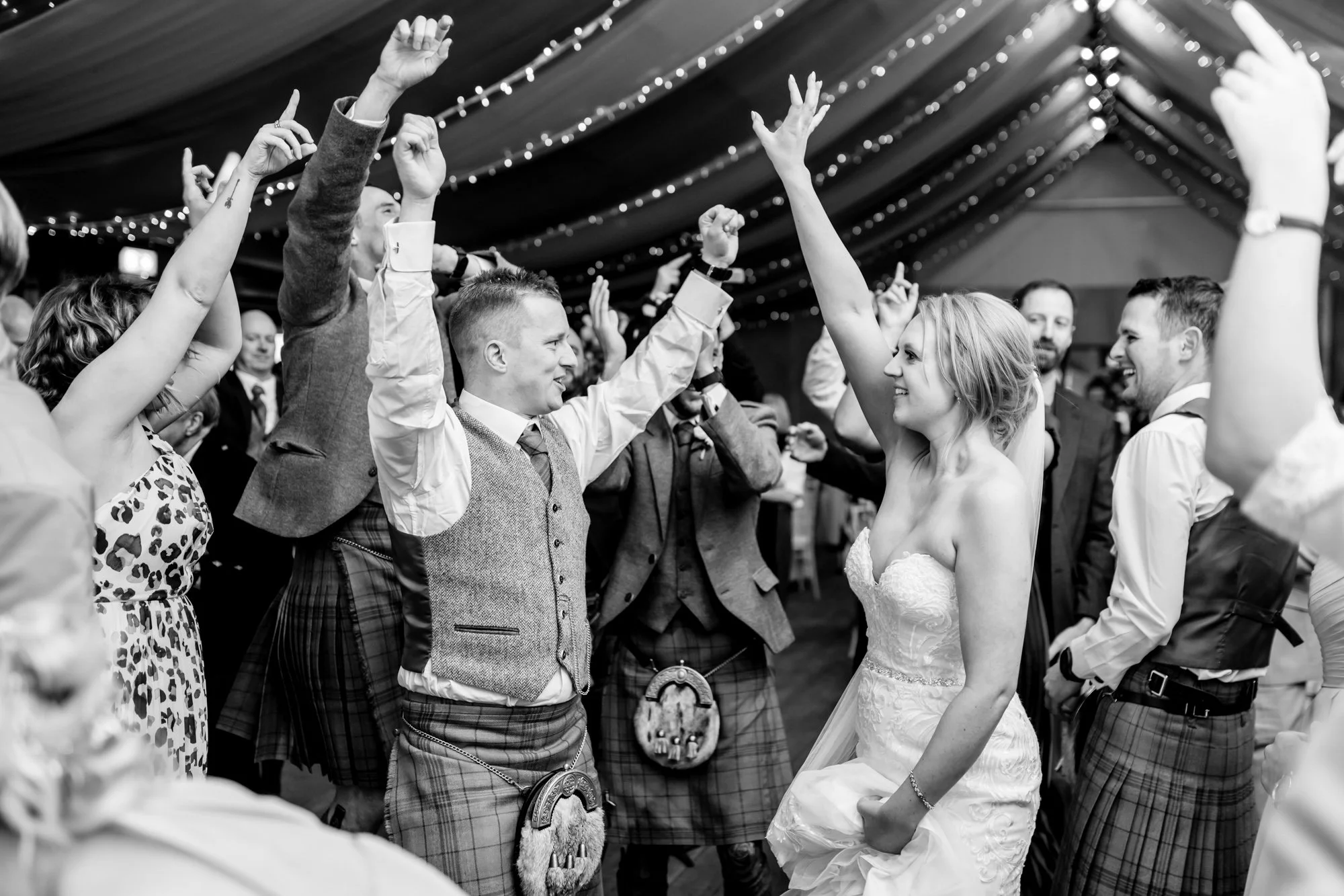 Wedding Photographer Edinburgh-292.jpg