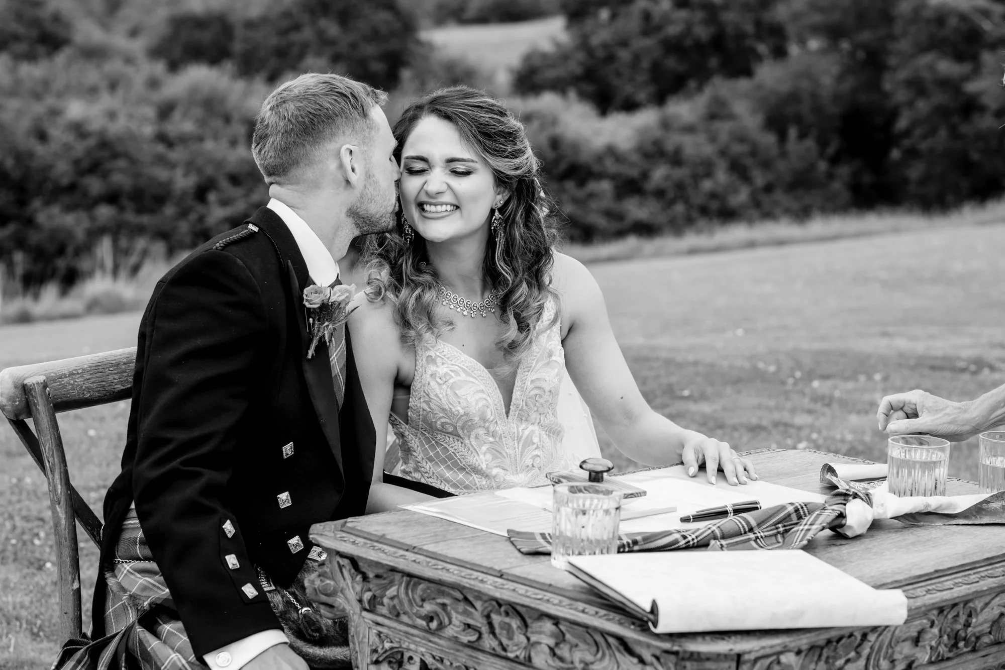 Wedding Photographer Edinburgh-441.jpg