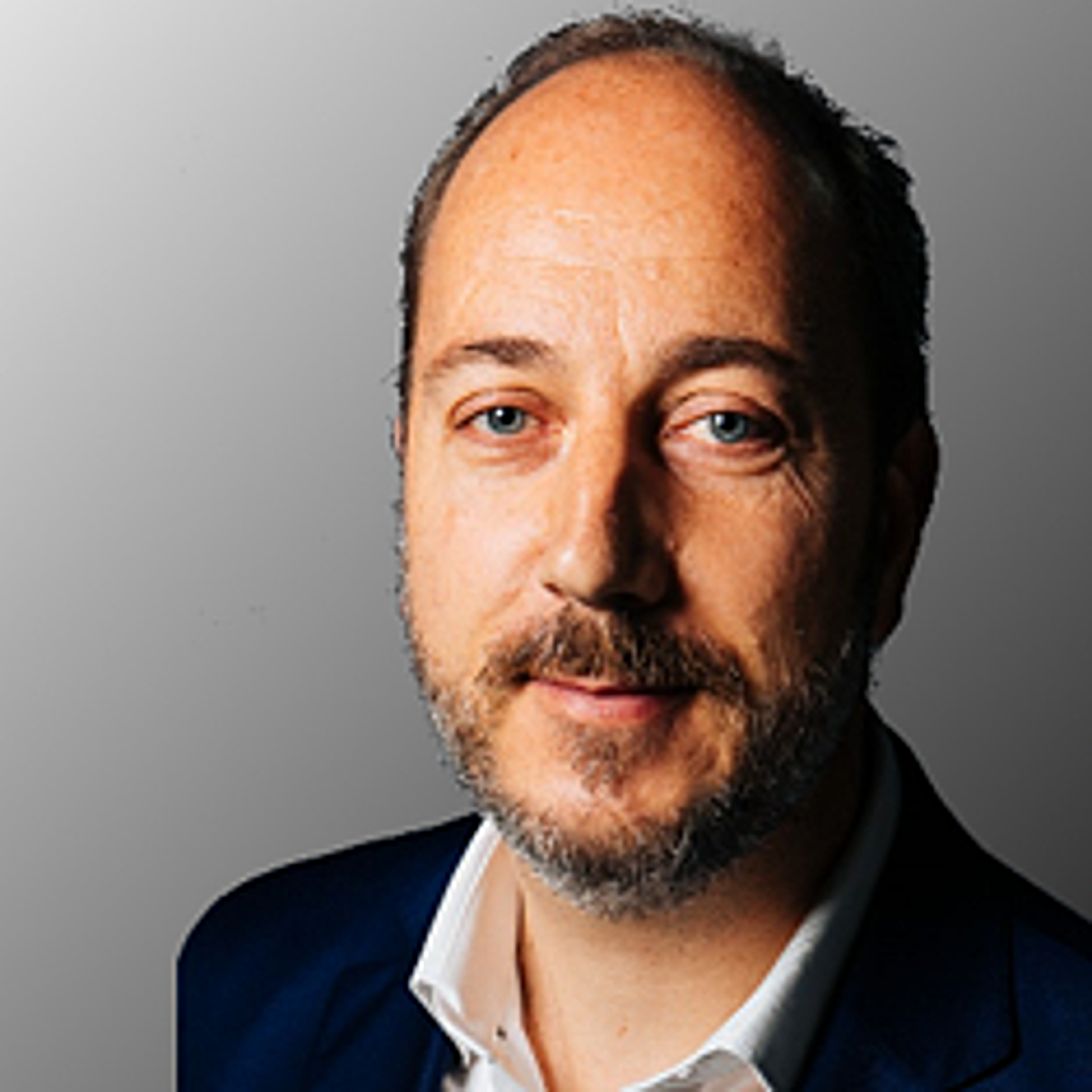 Managing Partner - John Van Oost is responsible for the overall investment management and fundraising at Fluxus Ventures. He is the founder and Managing Partner of Captiva Capital Management. John received a BS in Economics and an MBA from KU Leuven. He is also completing a MS in Materials Science & Engineering from Stanford University.