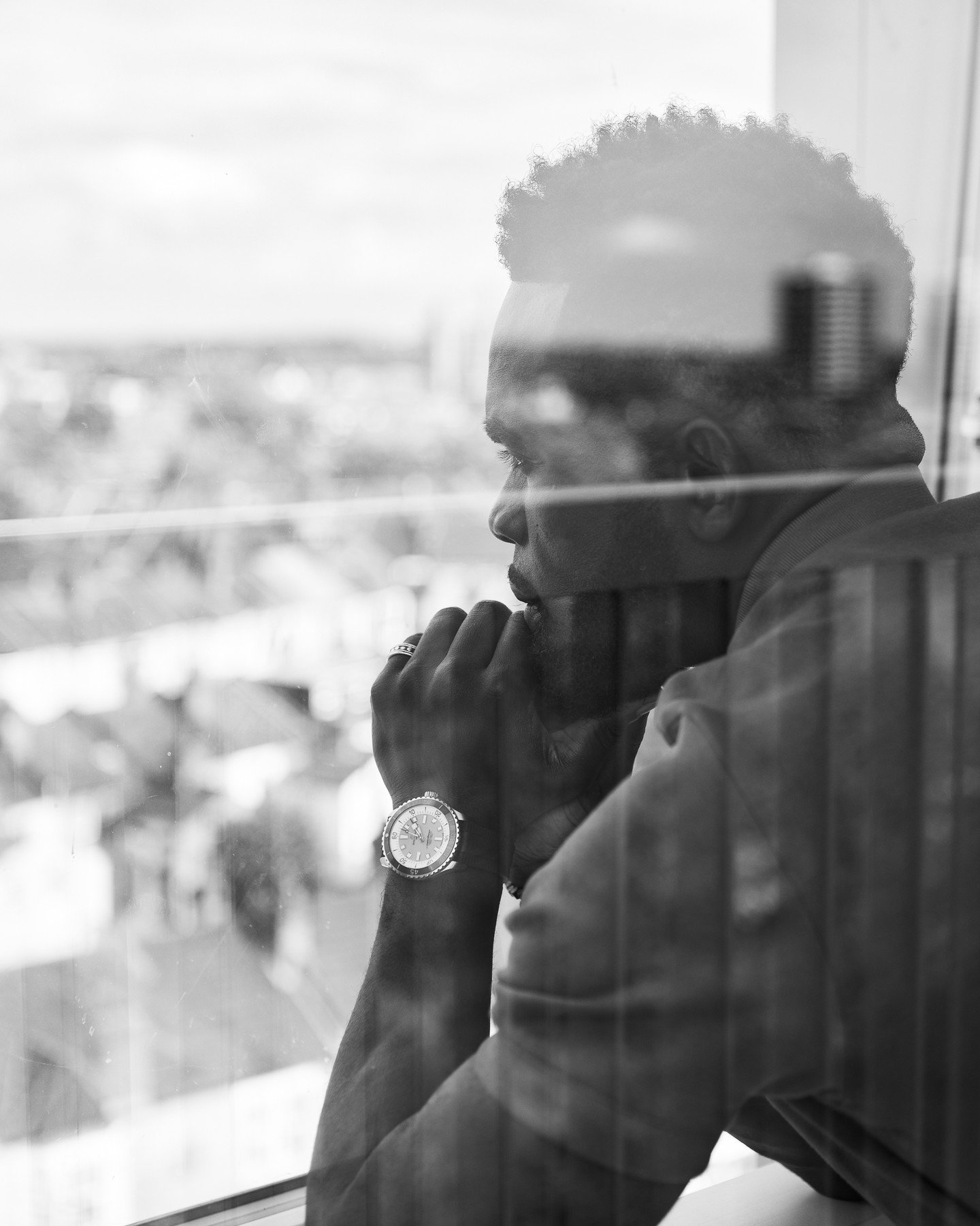 Had the pleasure of capturing @jimmyakingbola ready for our night out at the @breitling_uk Knightsbridge Launch Party and 140th Anniversary Celebration. A fantastic night and store at 57 Brompton Rd, SW3. 

#jimmyakingbola #Breitling #london #Breitli