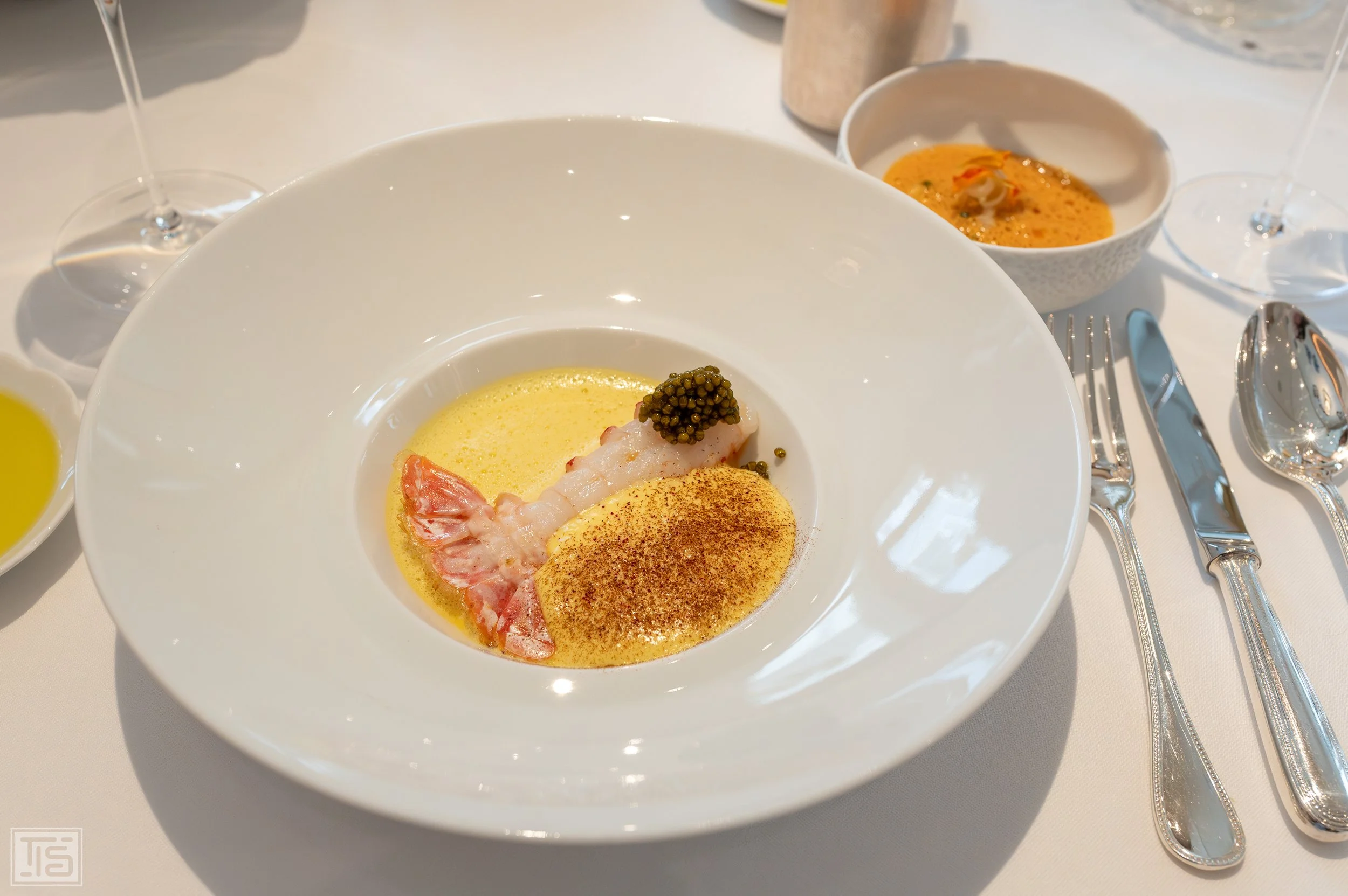 Kaisergranat mit Marsala und Safran im Restaurant Orsini in Zuerich