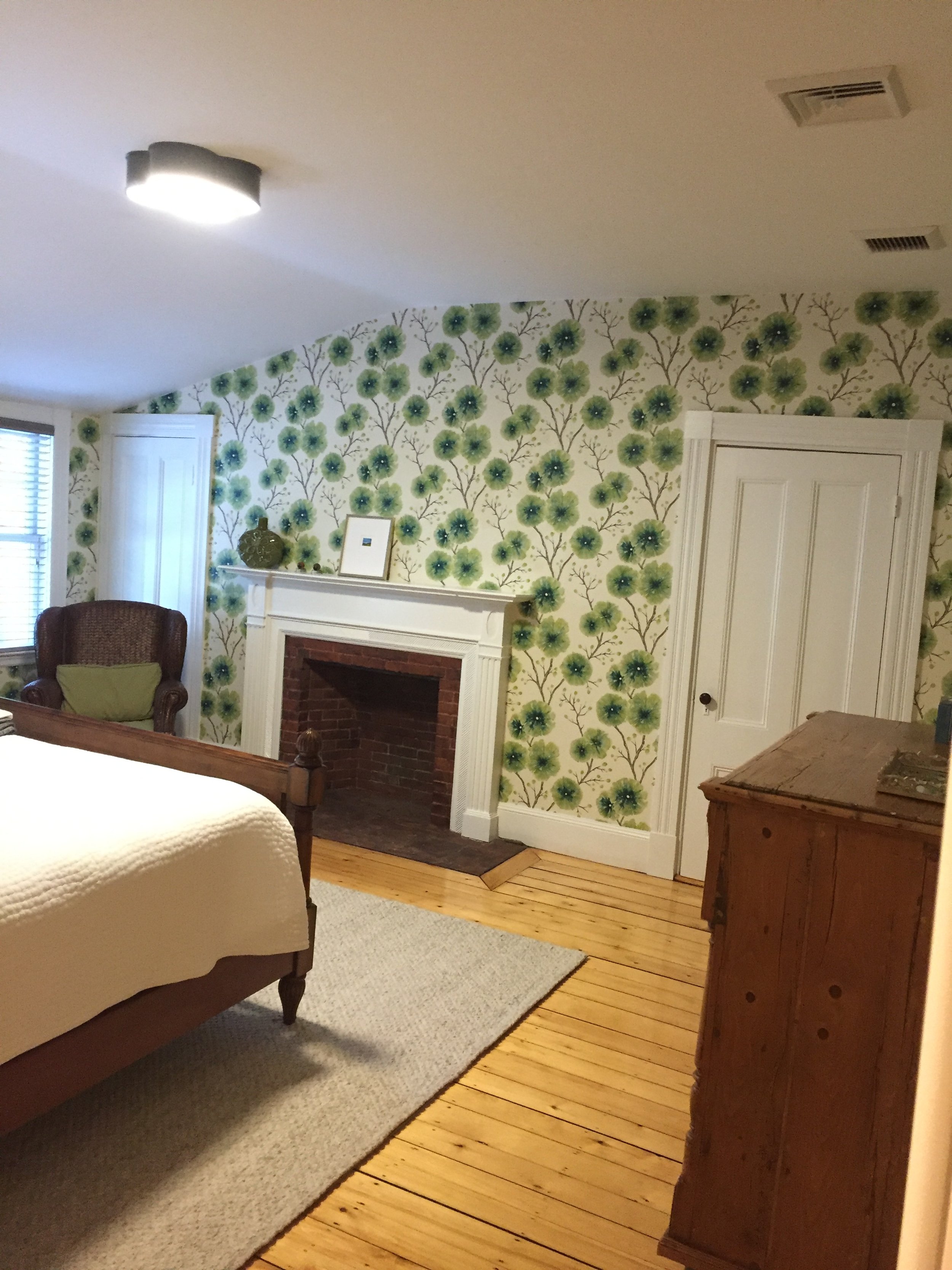 fireplace before.JPG