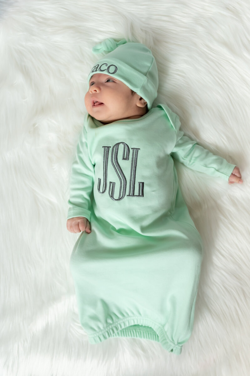 baby-coming-home-outfit-brand-photo-session-product-photography-las-vegas.jpg
