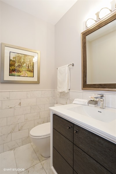 28_2116NorthMagnoliaAve_10_3rdBathroom_LowRes.jpg