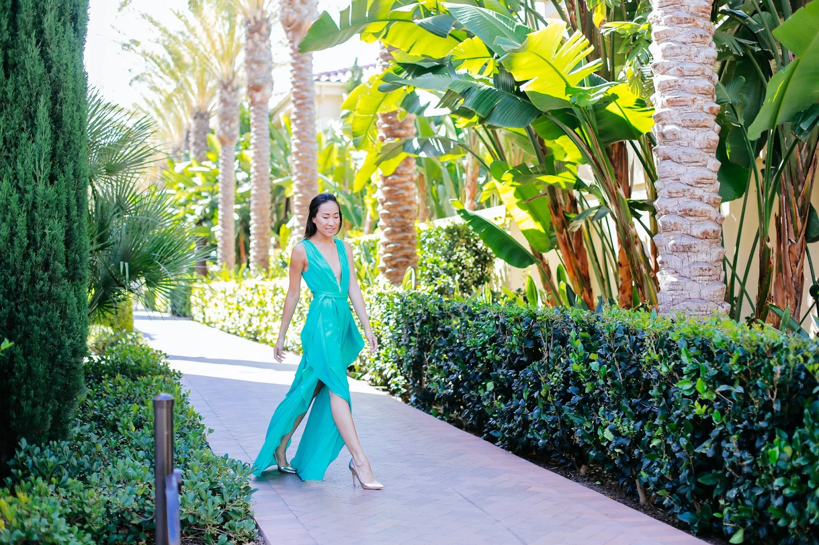 BCBG Green Gown & Quartz Necklace for a Summer Wedding