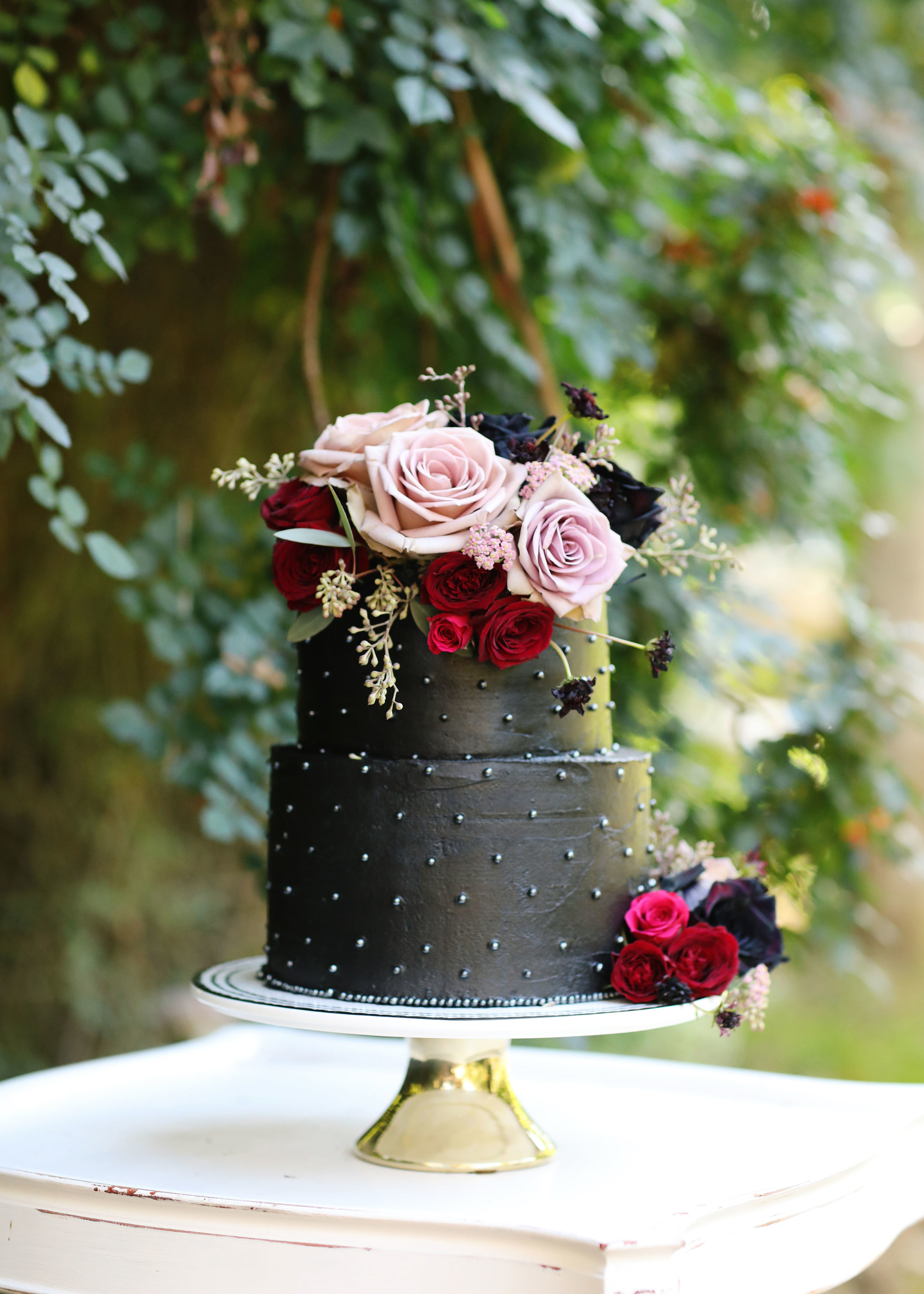 blackdahliacake1.jpg