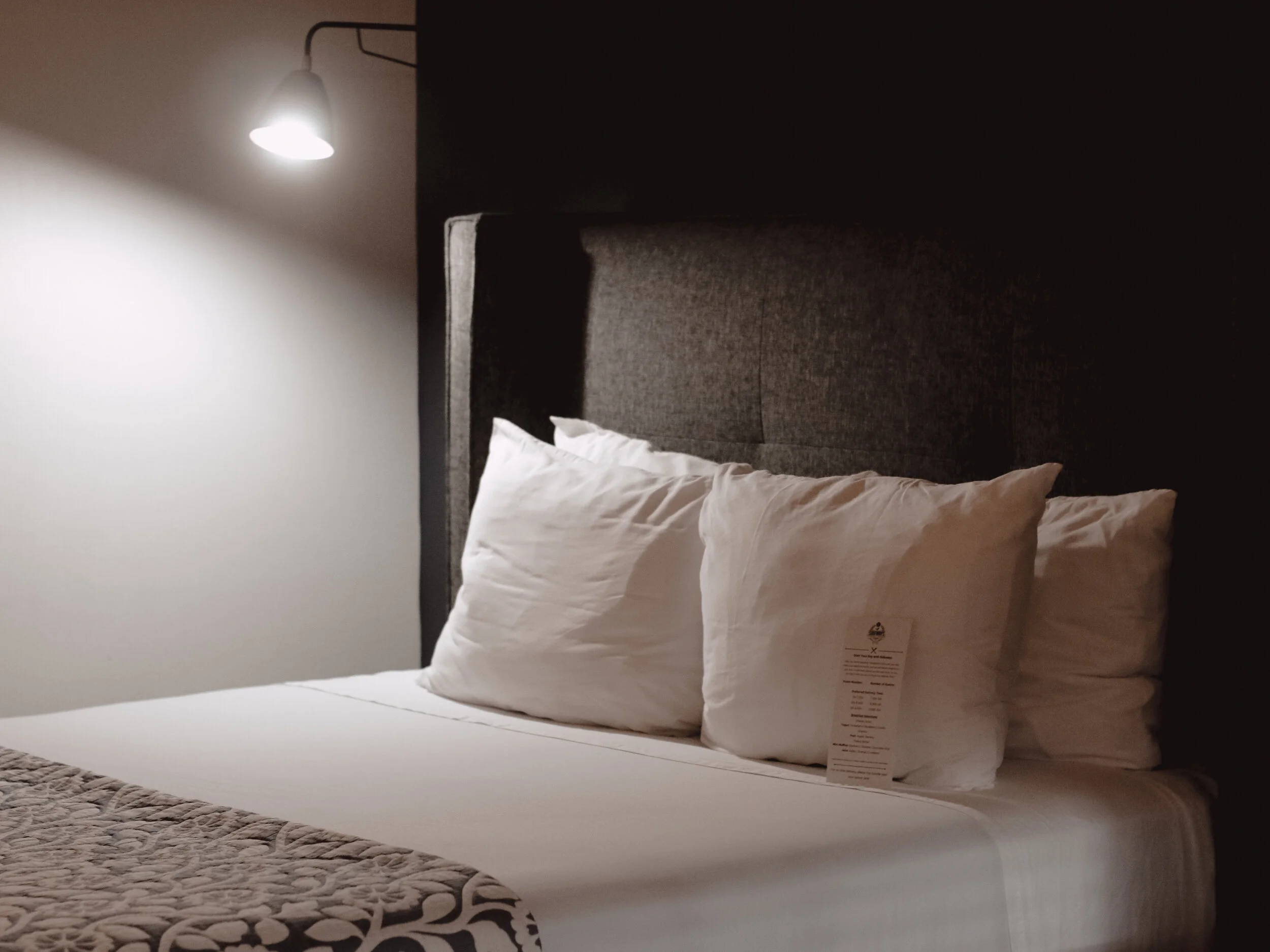 Sideways Inn - Amanda N Hammond