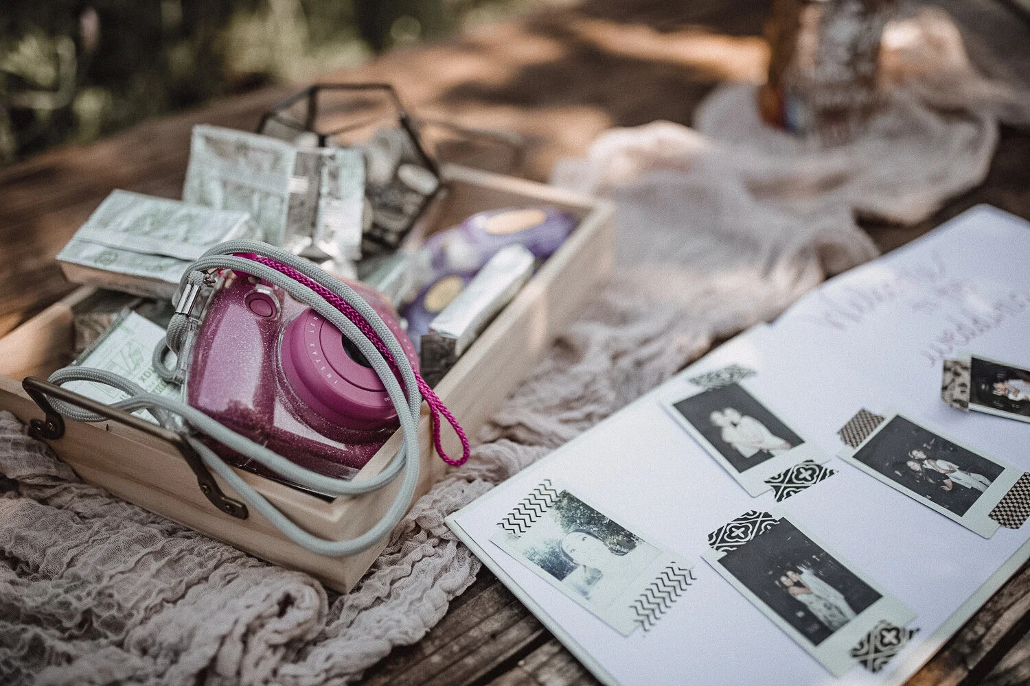 Fun Wedding Guest Book Ideas 