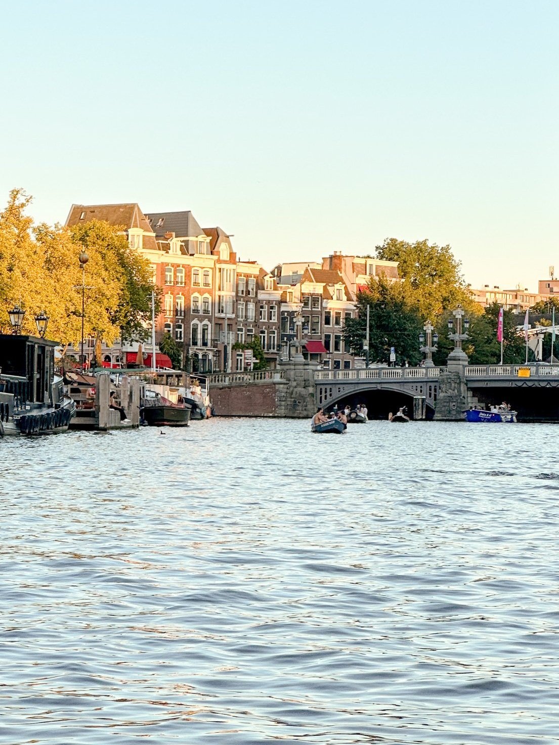 Amsterdam+Boat+Trips+Canal+Cruise+-+Amanda+N+Hammond-08.jpg