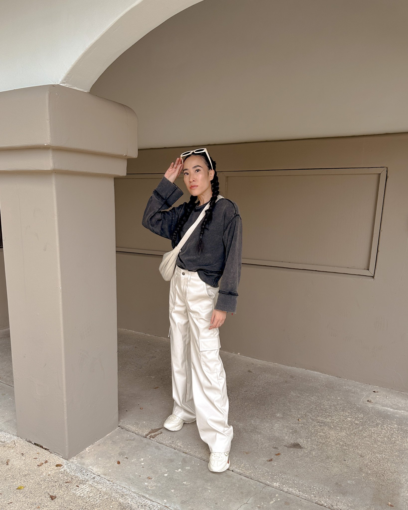 Casual Outfit Sweatshirt and Target Cargo Pants - Amanda N Hammond-04.jpg
