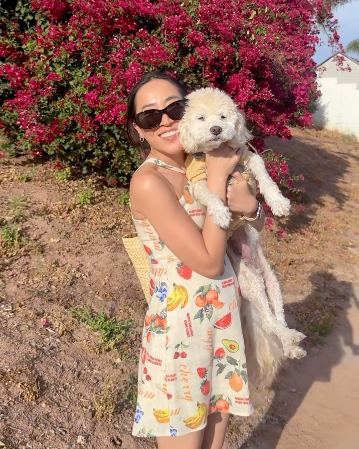 feelin like summer lately except for the past few days 😅 bring on the longer days ☀️ 
@mohalaeyewear Melialani sunglasses 
@target @targetstyle dress
@amazon @amazonfashion straw platforms 
#springsummerstyle #weekendoutfit #weekendoutfits #printedd