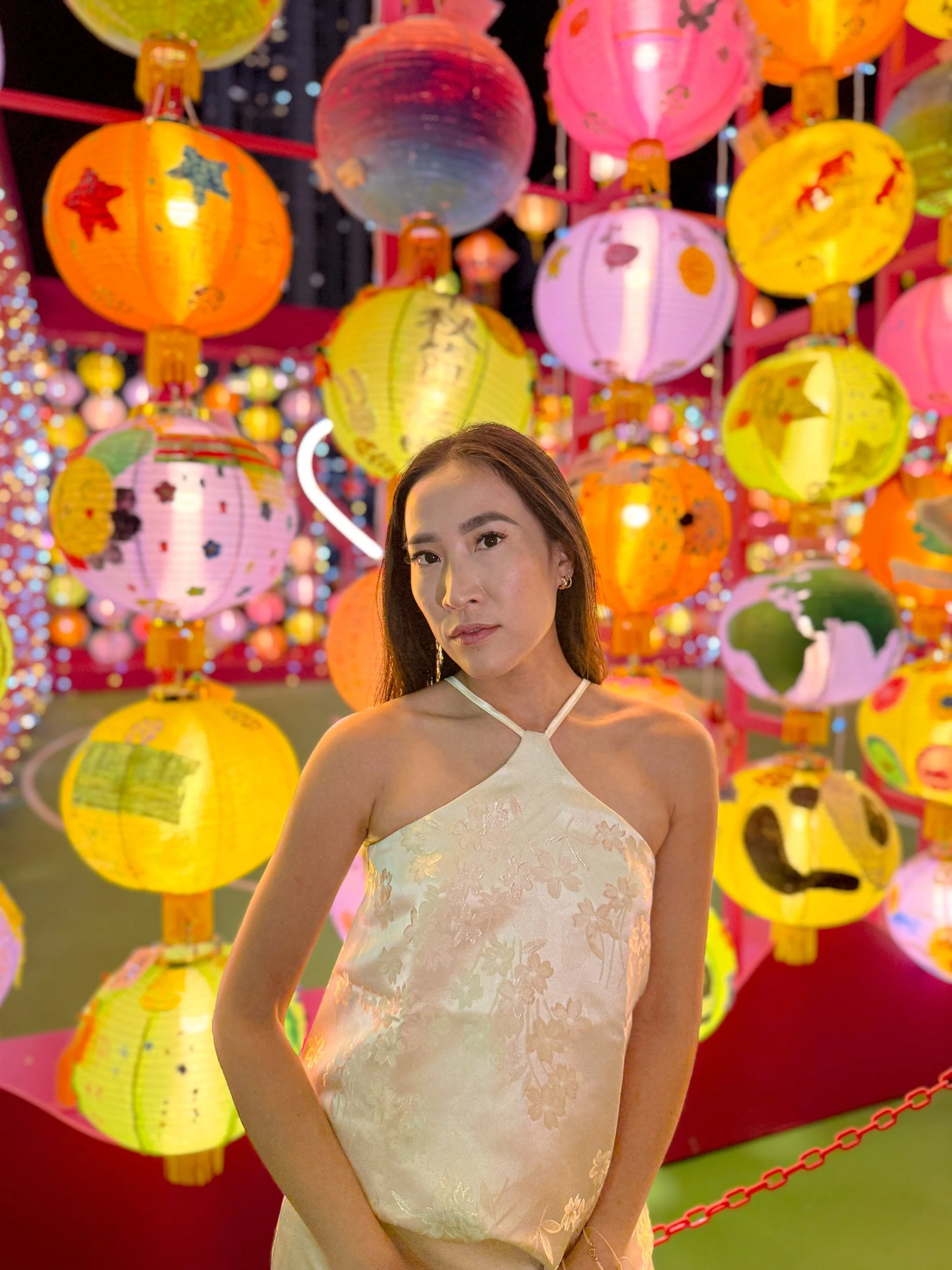 donning #vietnamesebrand @kookyhouse to celebrate #midautumn at @discoverhongkong&rsquo;s International Lantern Spectacular which has been extended to 7th October! #vietnamesefashion #victoriaparkhongkong #discoverhongkong🇭🇰 do you celebrate?