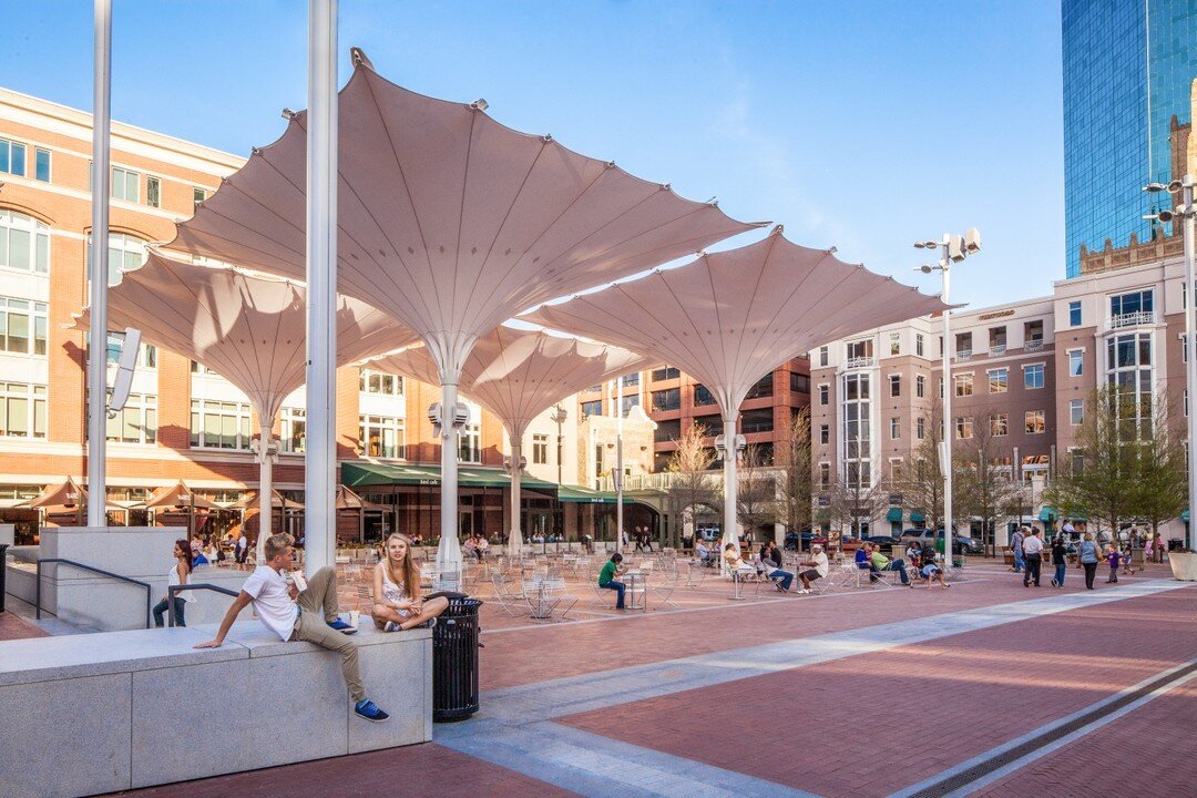 Fort Worthians enjoy a blue-skyed morning at the heart of downtown, Sundance Square, designed by MVLA. ​​​​​​​​
.​​​​​​​​
Photo: Craig Kuhner​​​​​​​​
.​​​​​​​​
#LandscapeArchitecture #FortWorth #MorningLight #LandscapeArchitecture #Umbrellas