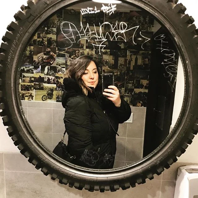 Where&rsquo;s your #tiremirrorselfie ?#picturemural
#bobsjavahut #bobsregulars #mplscoffee #uptowncoffee #coffeelover #coffeeadict