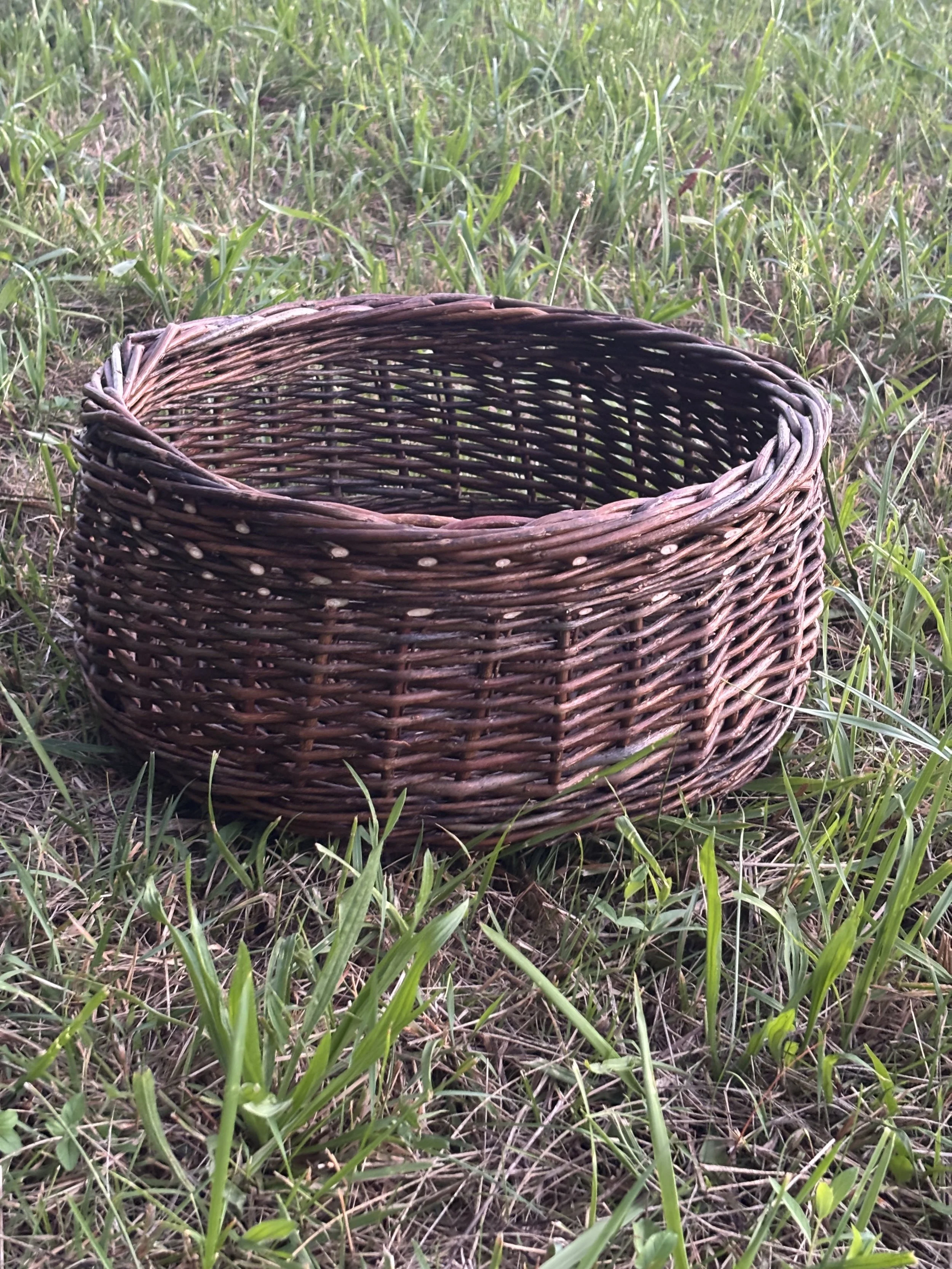 Large Bread Basket.jpg