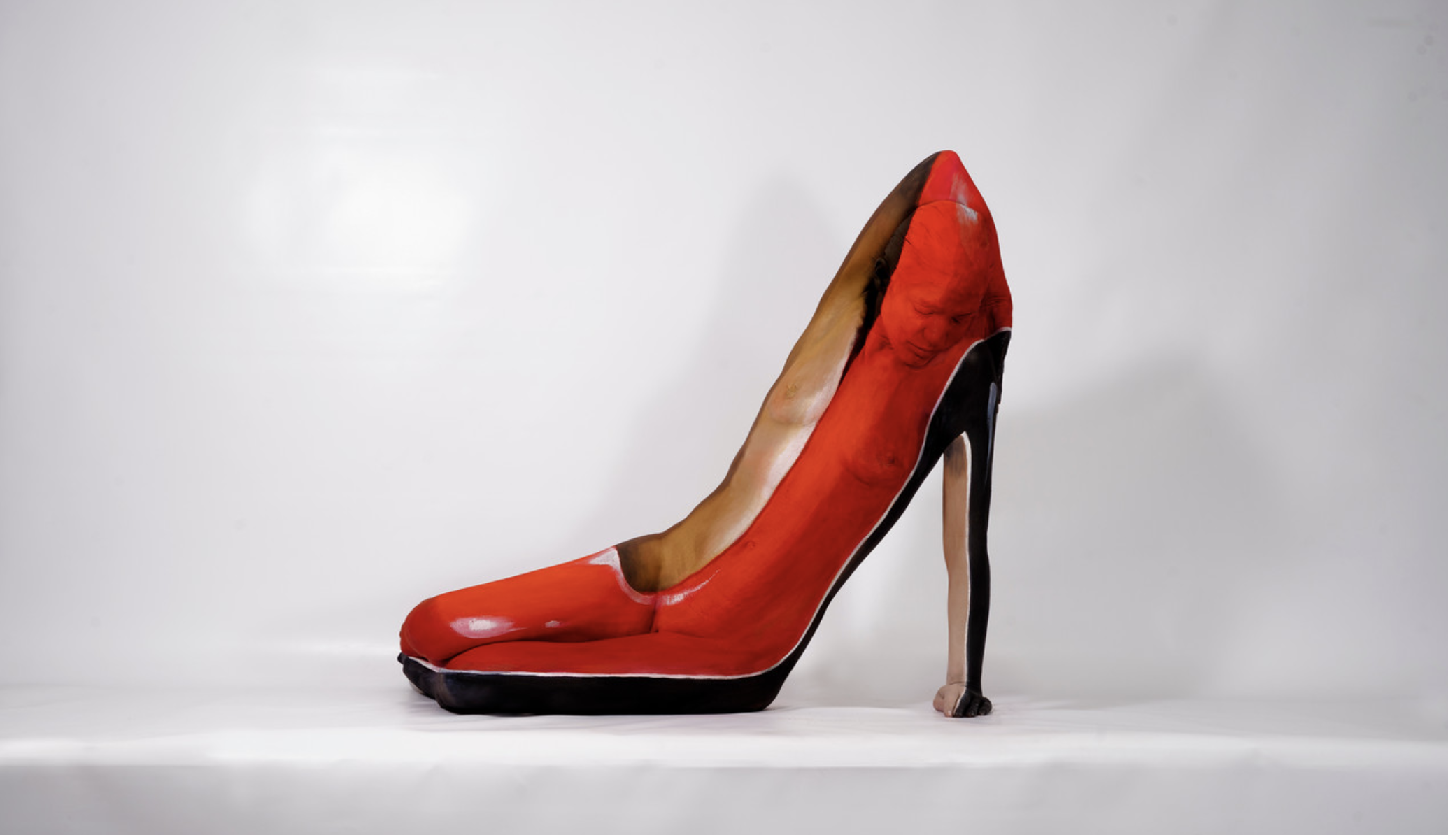 Bodypaint Illusion Butterfly by Johannes Stötter — AUXORO