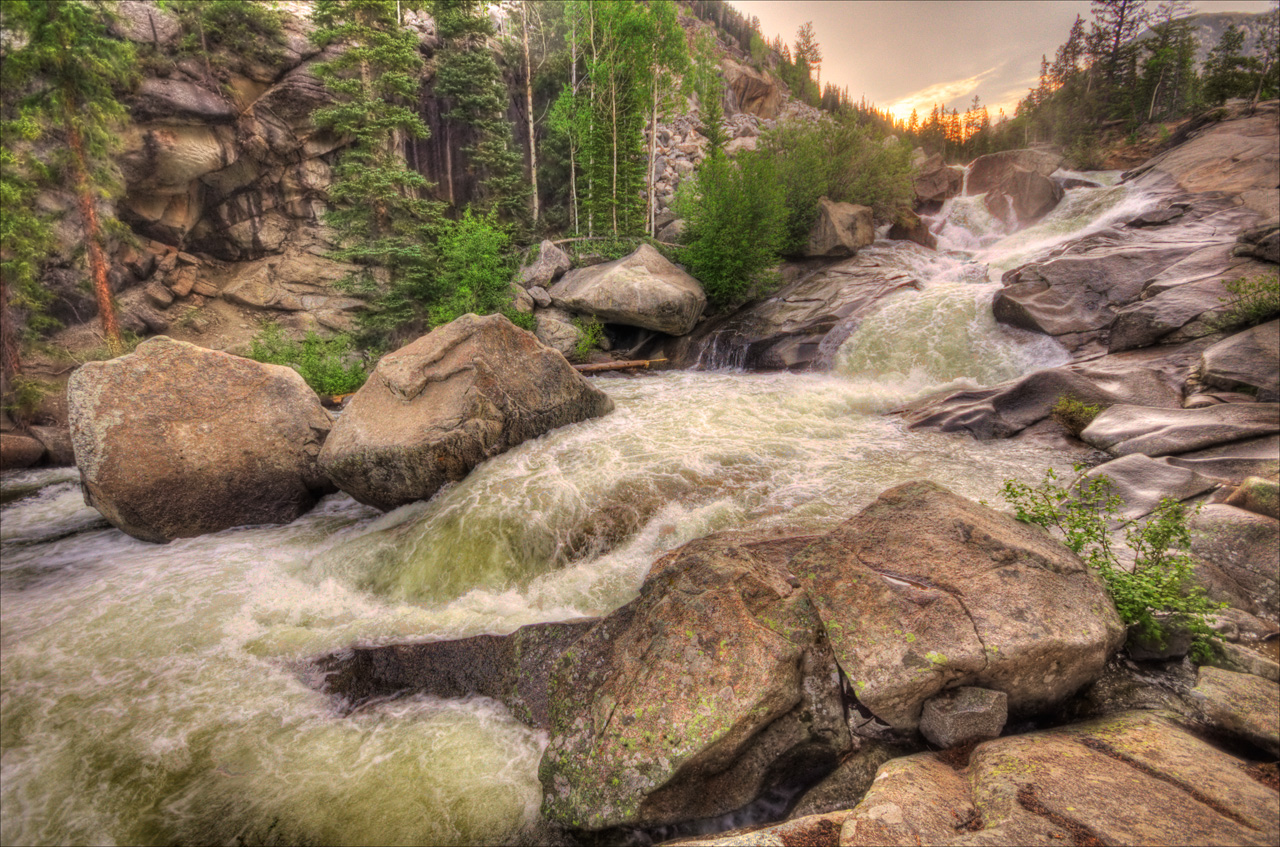 The Grottos in flood (David Hiser)