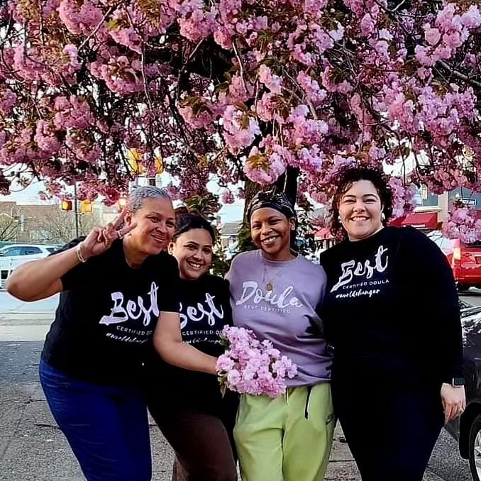 Cherry blossom doulas.

We trained in Philly last week and were greeted with the most gorgeous cherry blossoms and a wonderful group of doulas with so much fun and energy!

And yes, some of them started calling themselves the cherry blossom doulas. 
