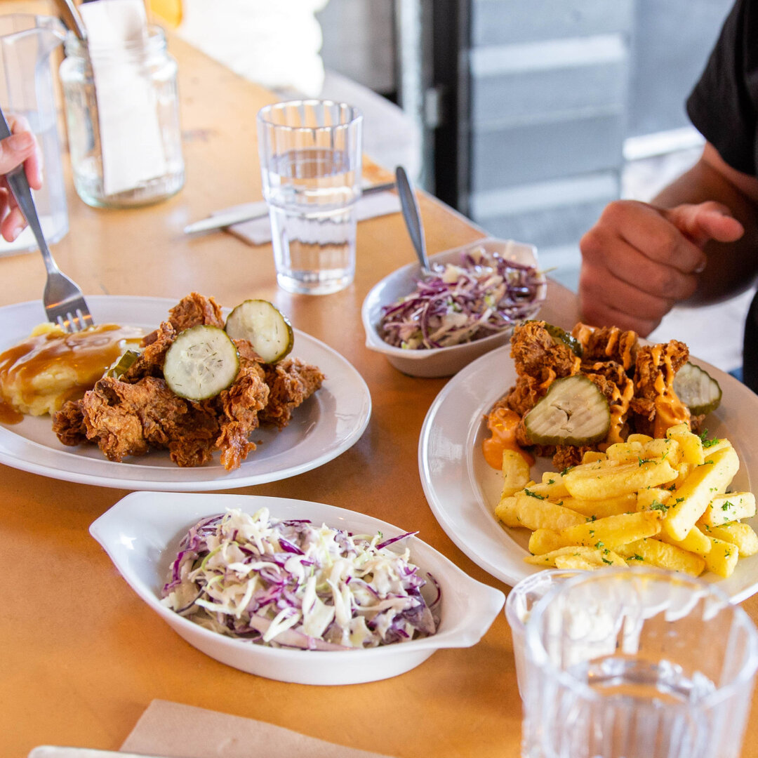 NEW chicken special in-stores today! ​​​​​​​​​
WW Fried Chicken Meal ~ 🍗 WW specialty fried chicken, house slaw, pickles, ranch sauce, and your choice of; straight-cut fries, mac&rsquo;n&rsquo;cheese or potato &amp; gravy.

Looking for something ext