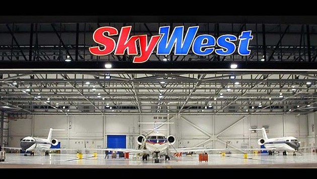 SkyWest Hanger