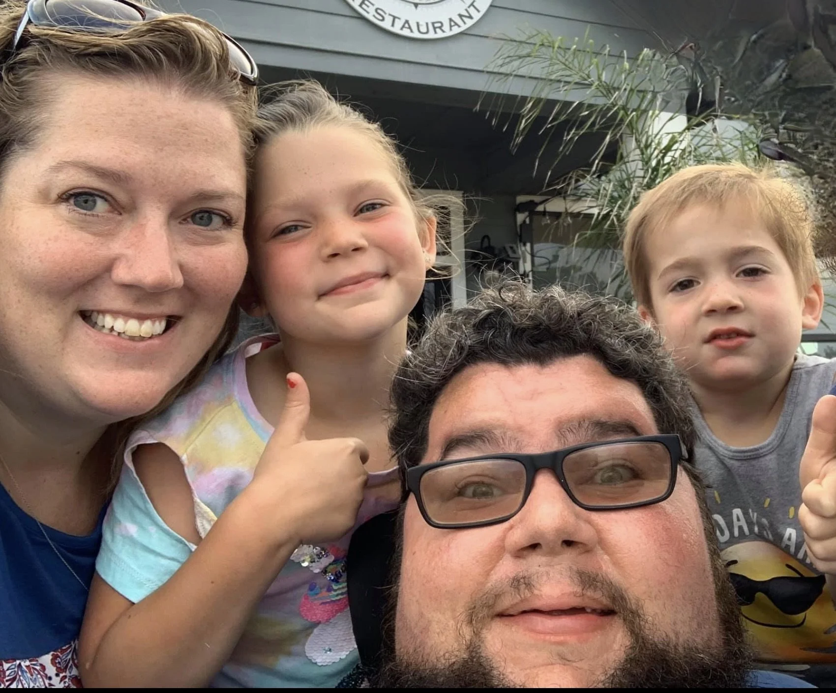 SUPPORT THE DIXON FAMILY