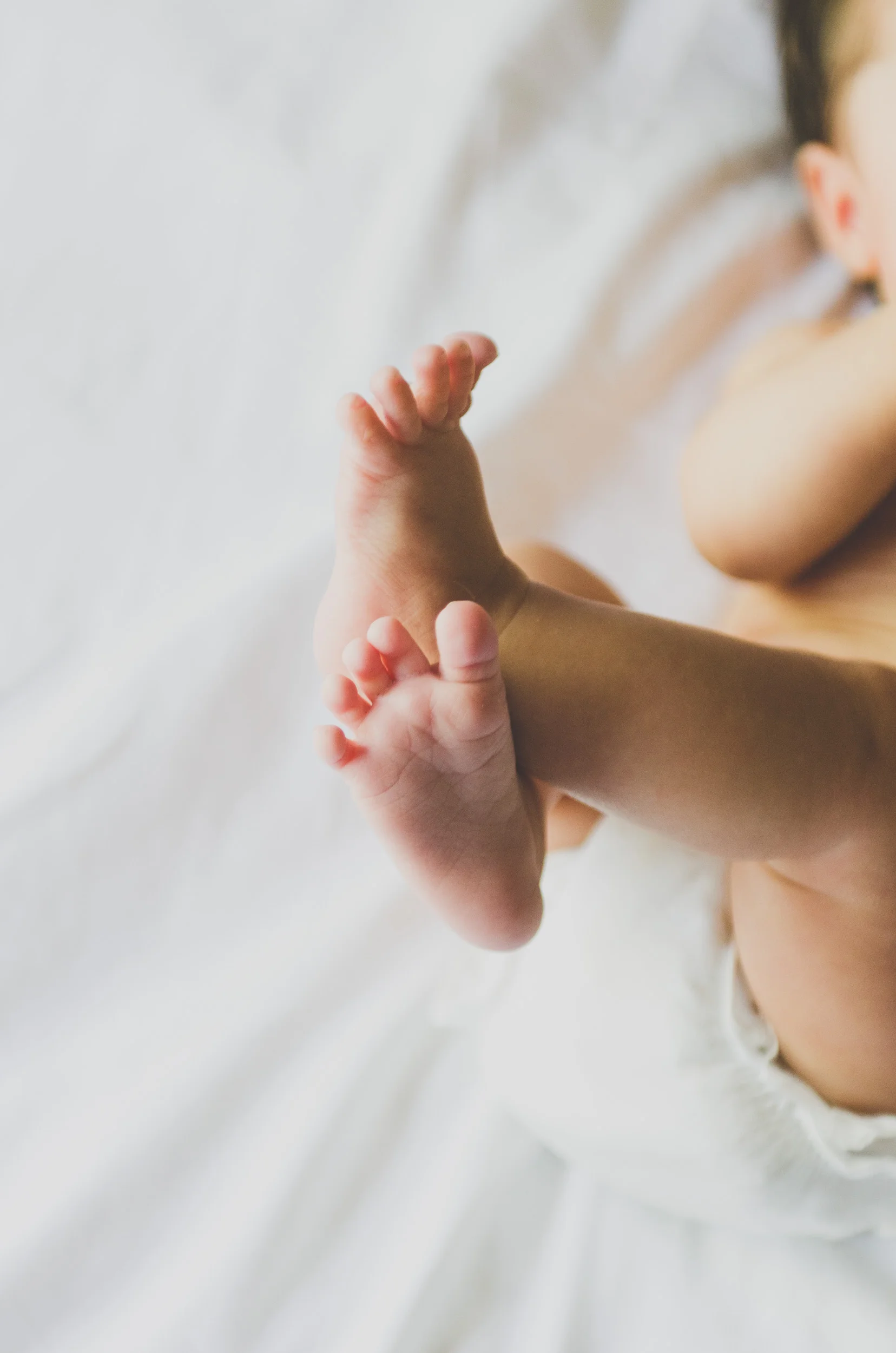 CatherineSandersonPhoto_CHosNewborn_web-11.jpg
