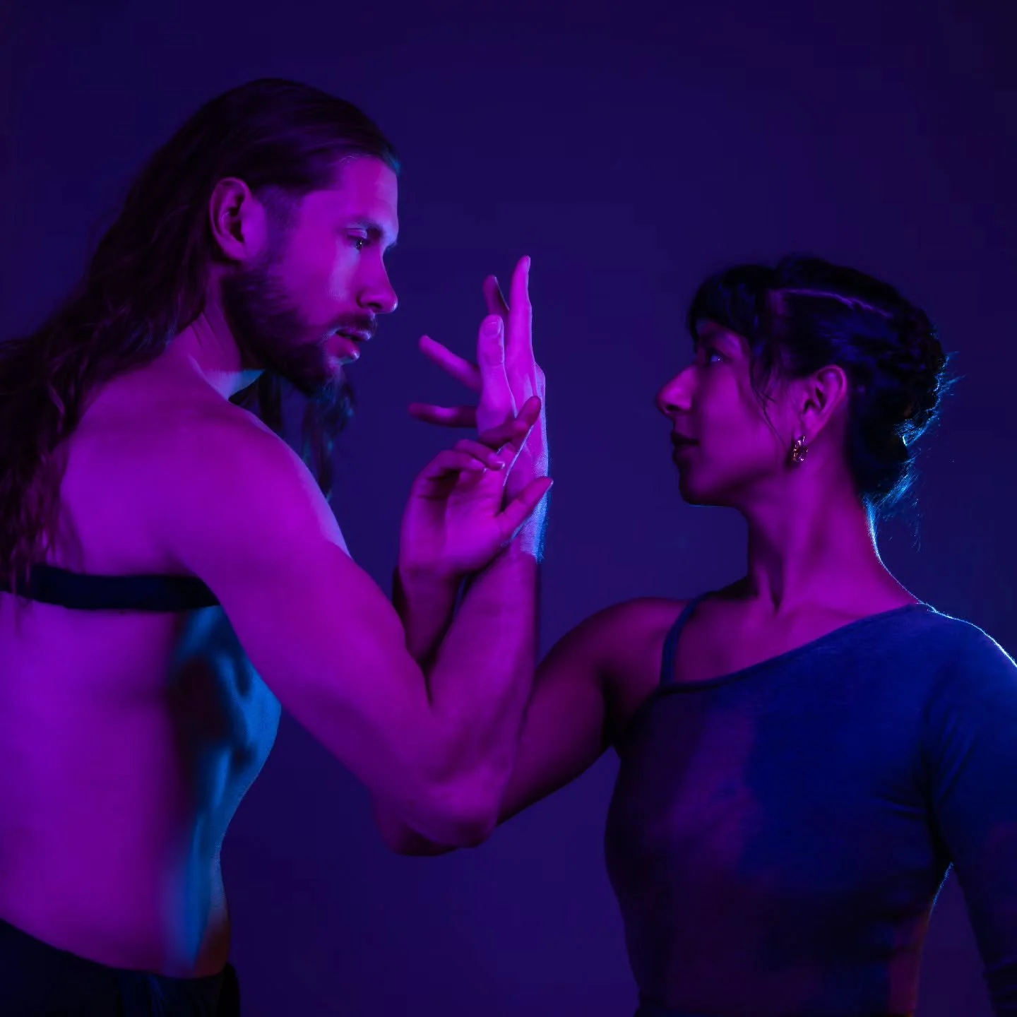 Be there to see what breaks and what begins.

November 14&ndash;16 &mdash; East Side Performing Arts.
#RNDT #CroneUniverse

Choreography: @dorothyosheaoverbey 
Dancers: 
@tylyonsgraynor 
@kanamdance
@_rachelculver
@elainefrances
@meganm.maria
@tikiri