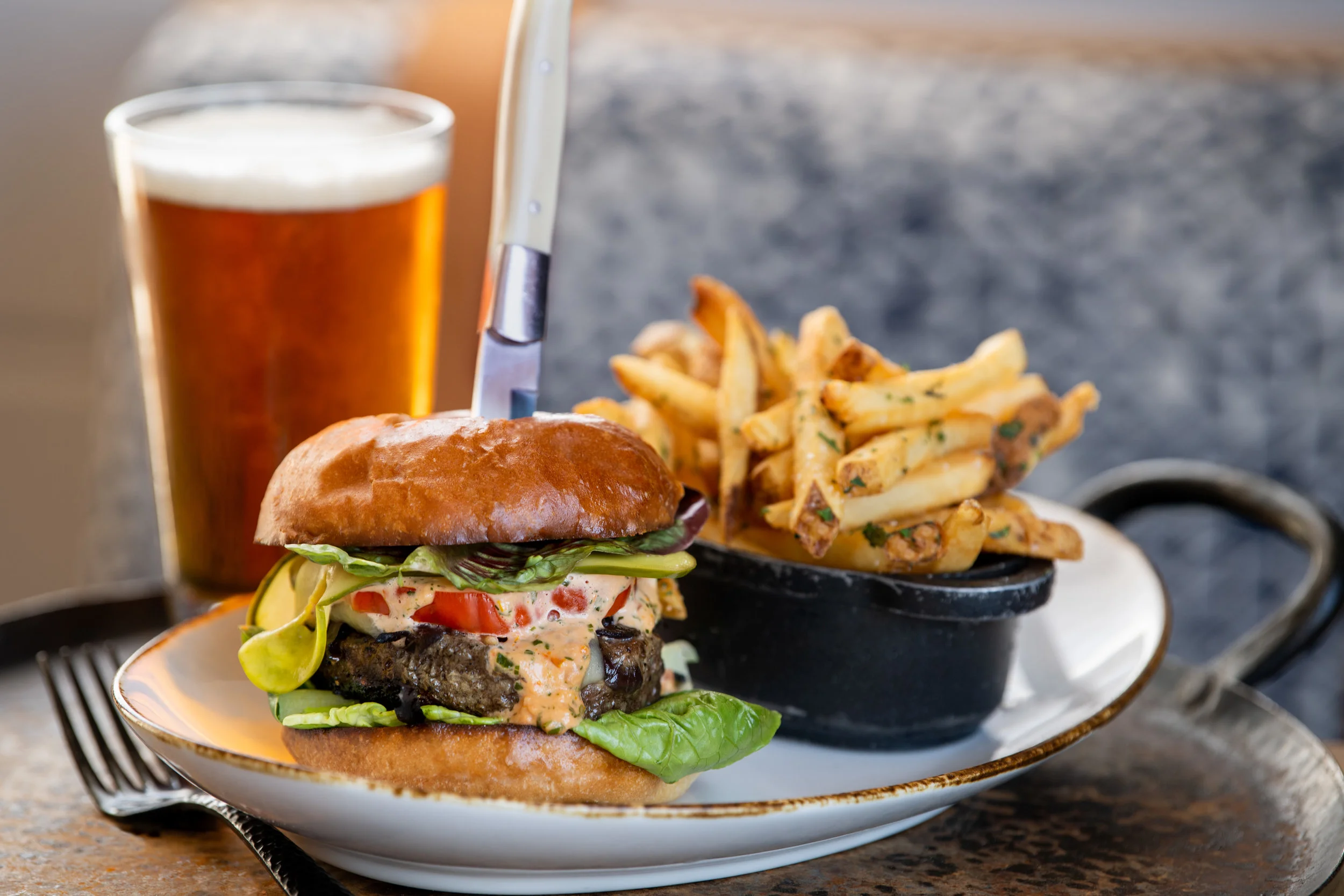 Salt Wood Kitchen & Oysterette Monterey Bay CA Restaurant & Bar