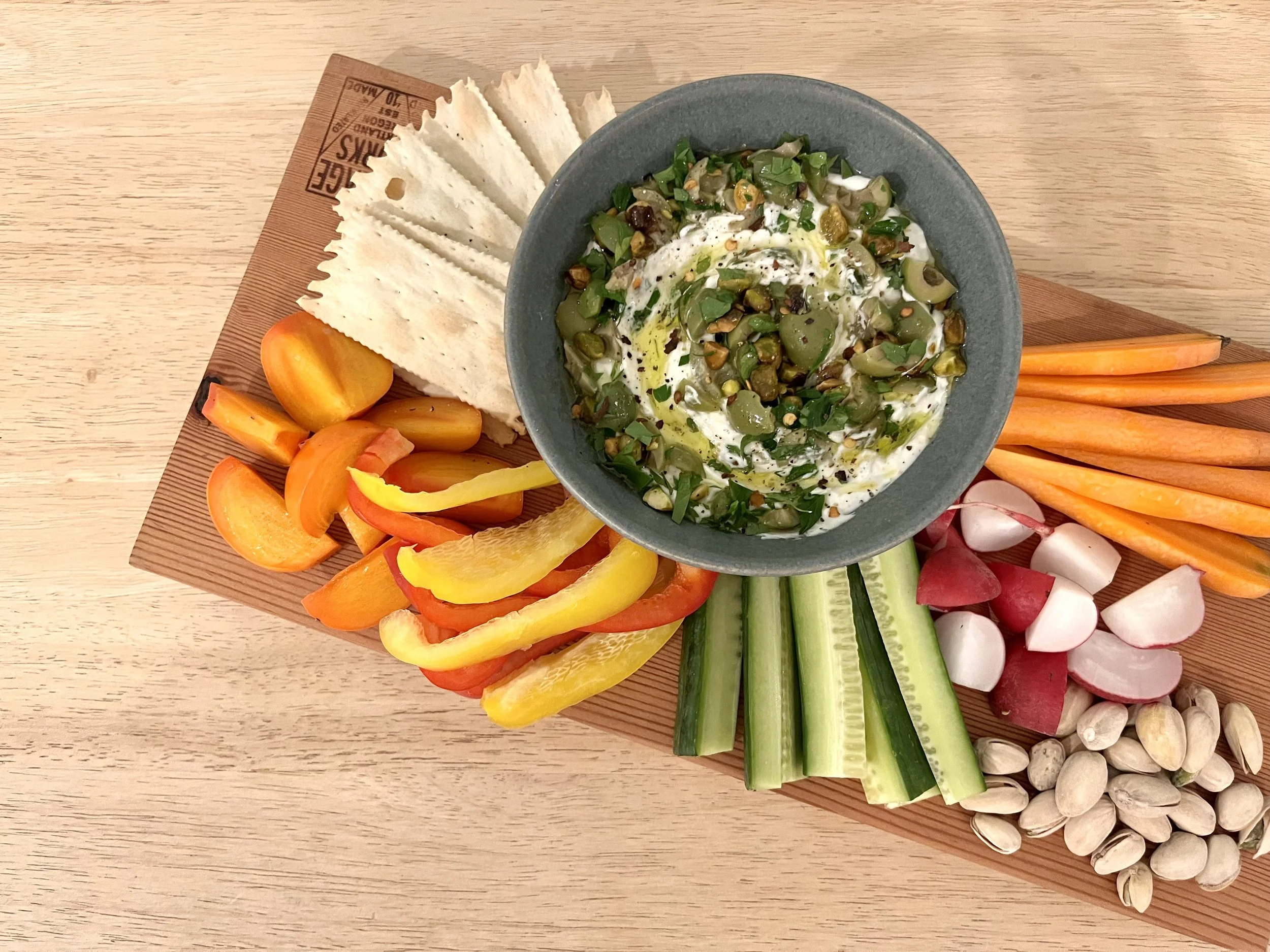 Dip de queso de cabra batido