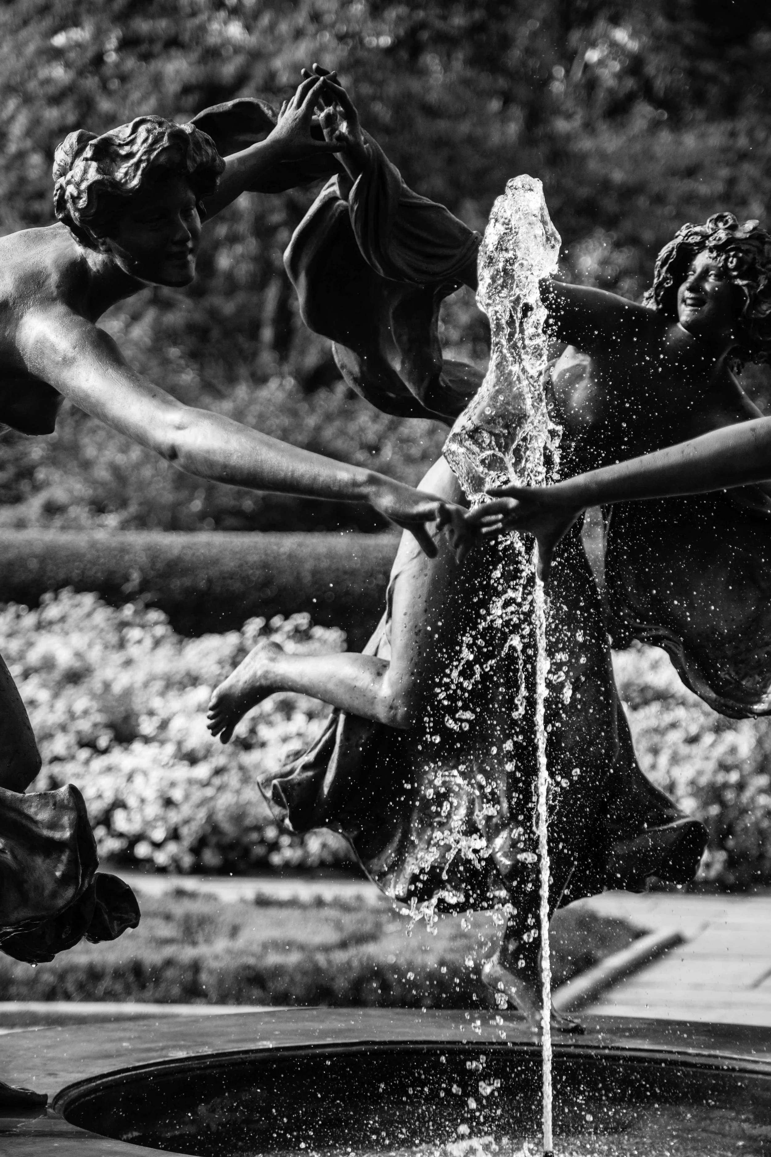 8. Dancing fountain.jpg
