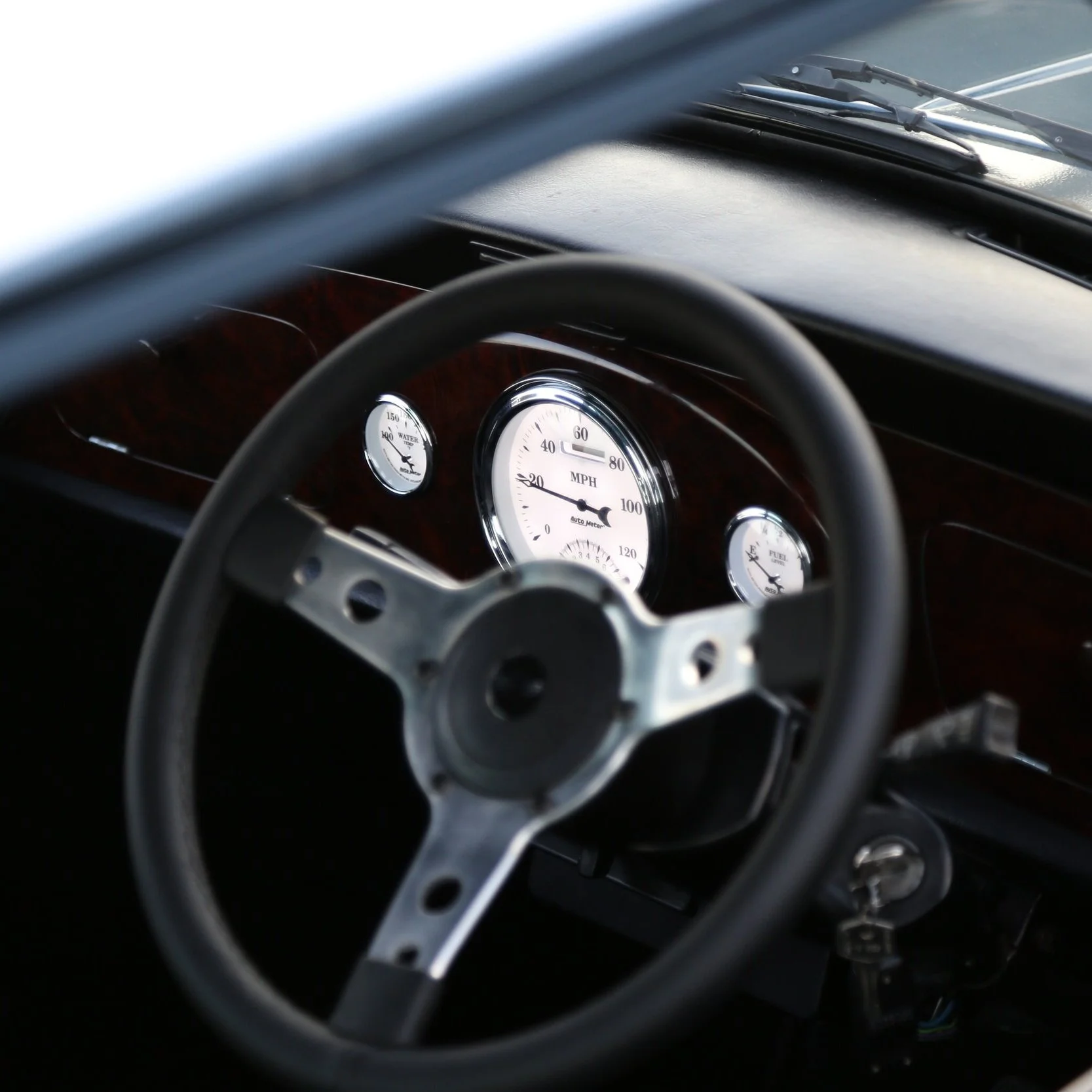 MK3 Sport interior shown with Padded dash and Center binnacle gauge cluster.