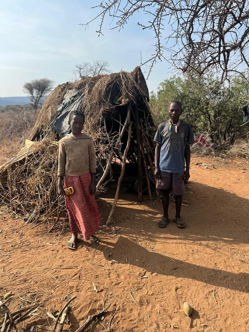 Some of our Hadza families in the Endesh and Edajach camps have reached out to share that their dwellings will not be able to keep them warm and dry in the oncoming wet and cold season ahead. 

Grasses once used to thatch and prepare their homes are 