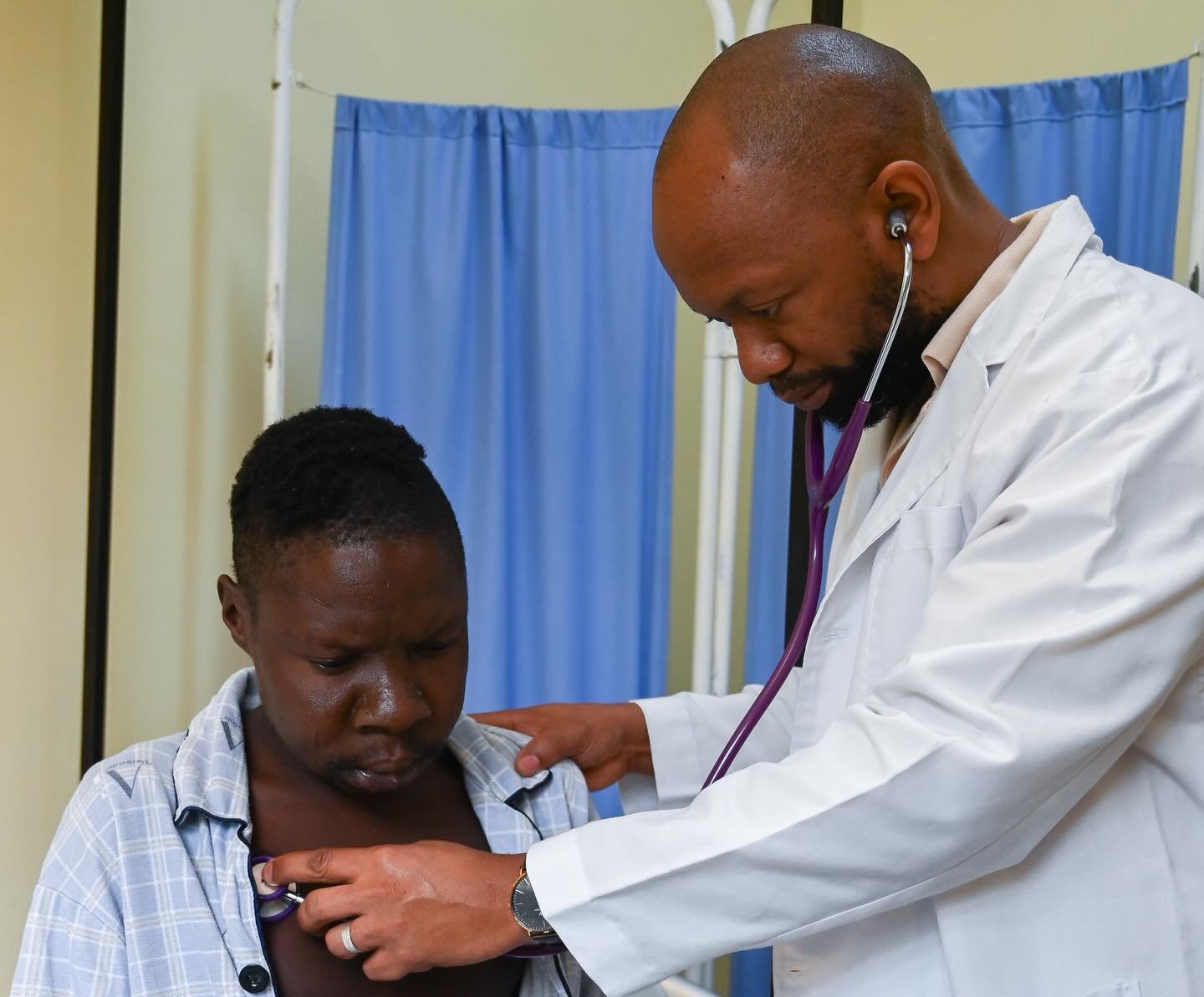 Happy to share this health story update from our partners @fameafrica!

While visiting the Tlokota camp, we met Chaba, a Hadza community member in serious health condition. Thanks to quick action and our partners at FAME, he received evaluation and t