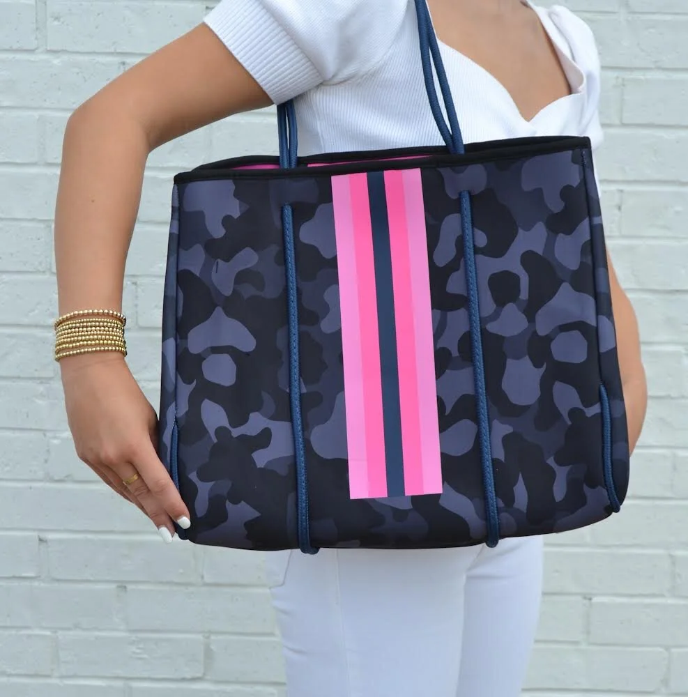 black camo tote