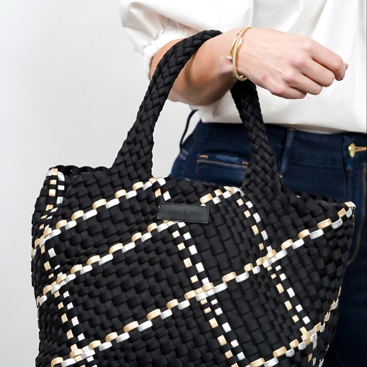 Navy Oversized Woven Tote — Parker & Hyde