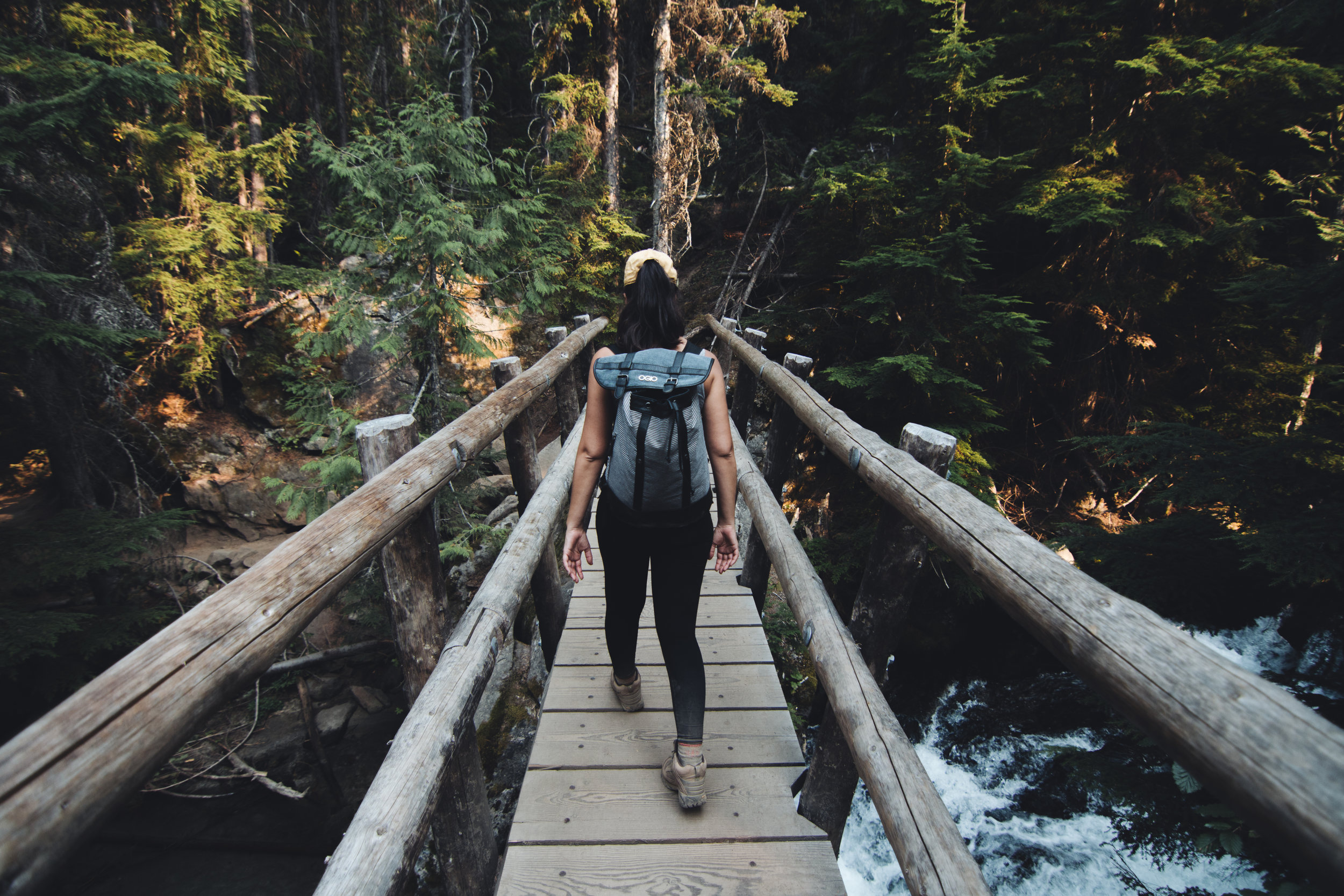 colchuck - lela crossing bridge (1 of 1).jpg