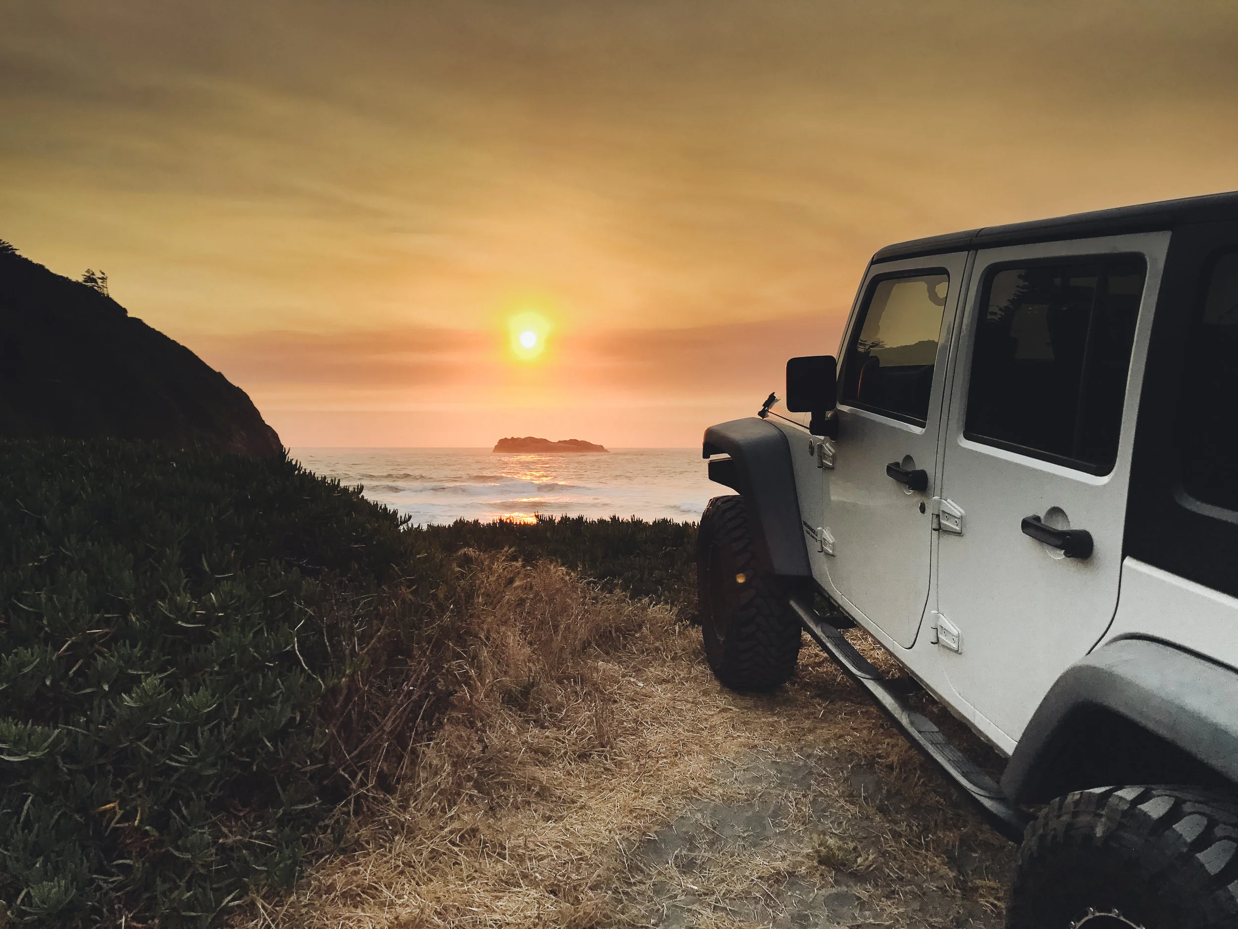 jeep beach (1 of 1).jpg