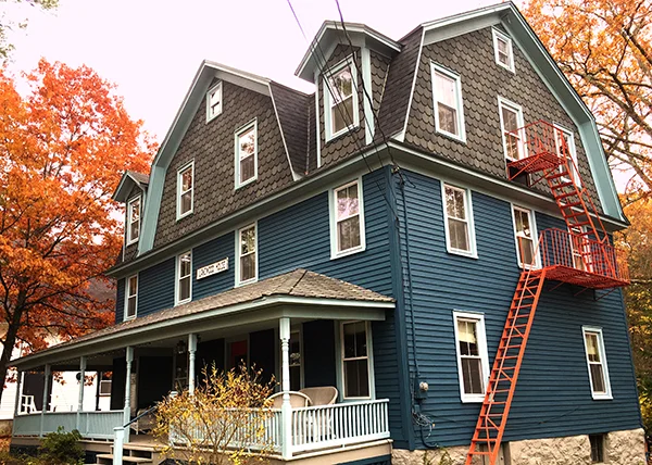 house2.jpg