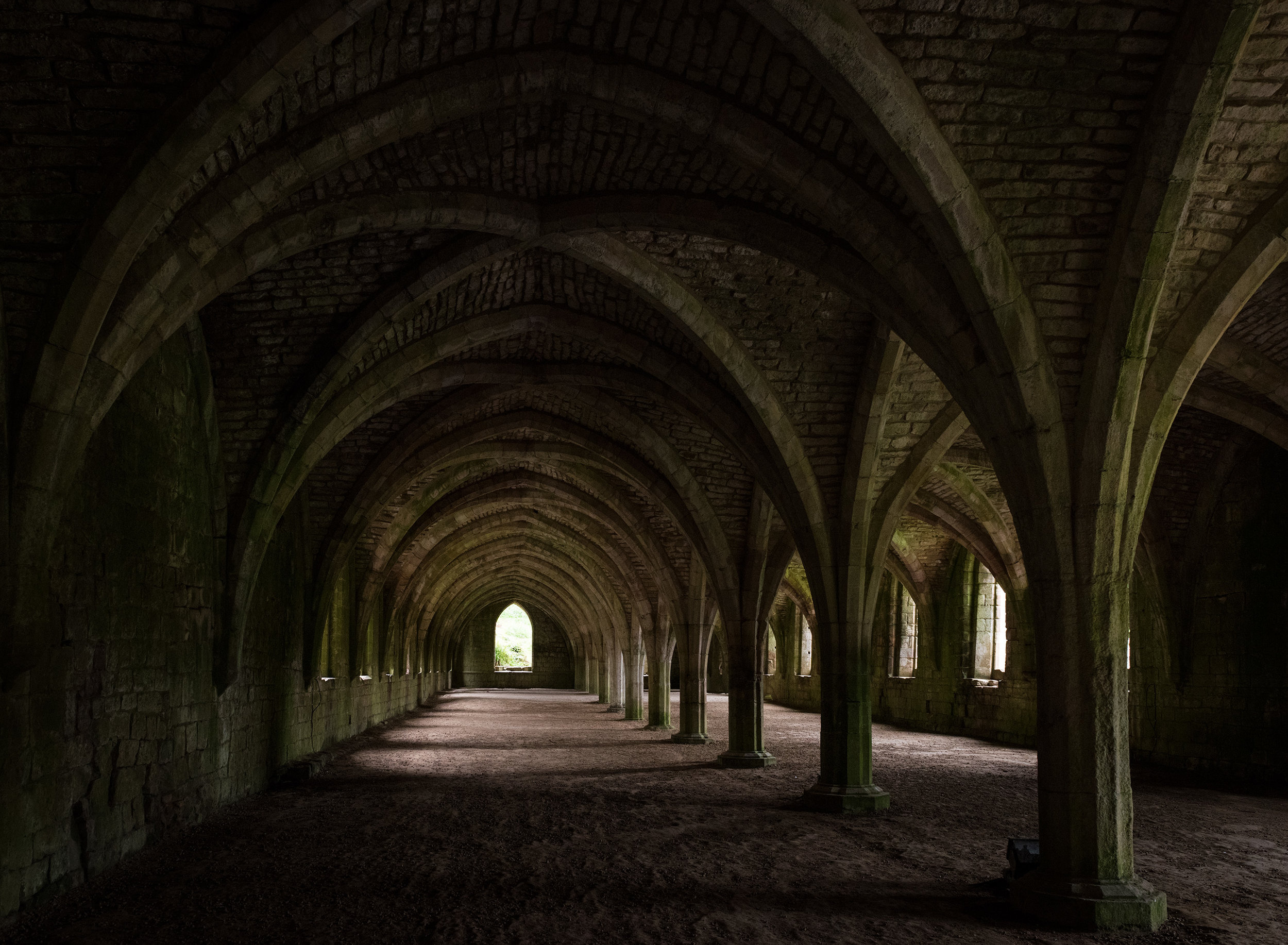  Fountains Abbey 