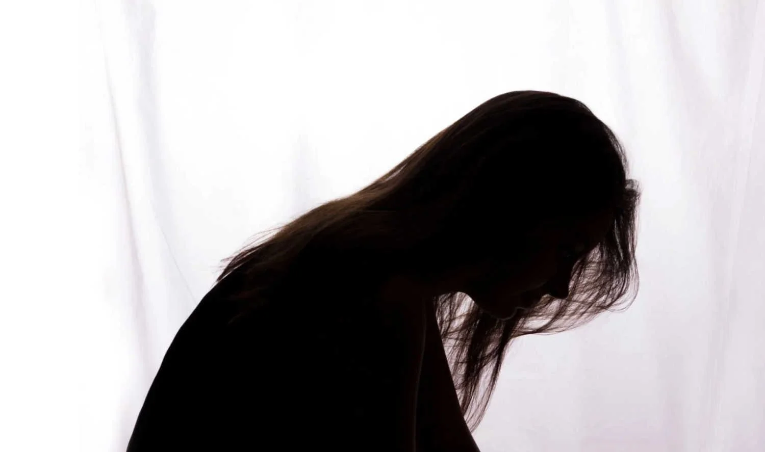 Trauma Bond Help Couselor