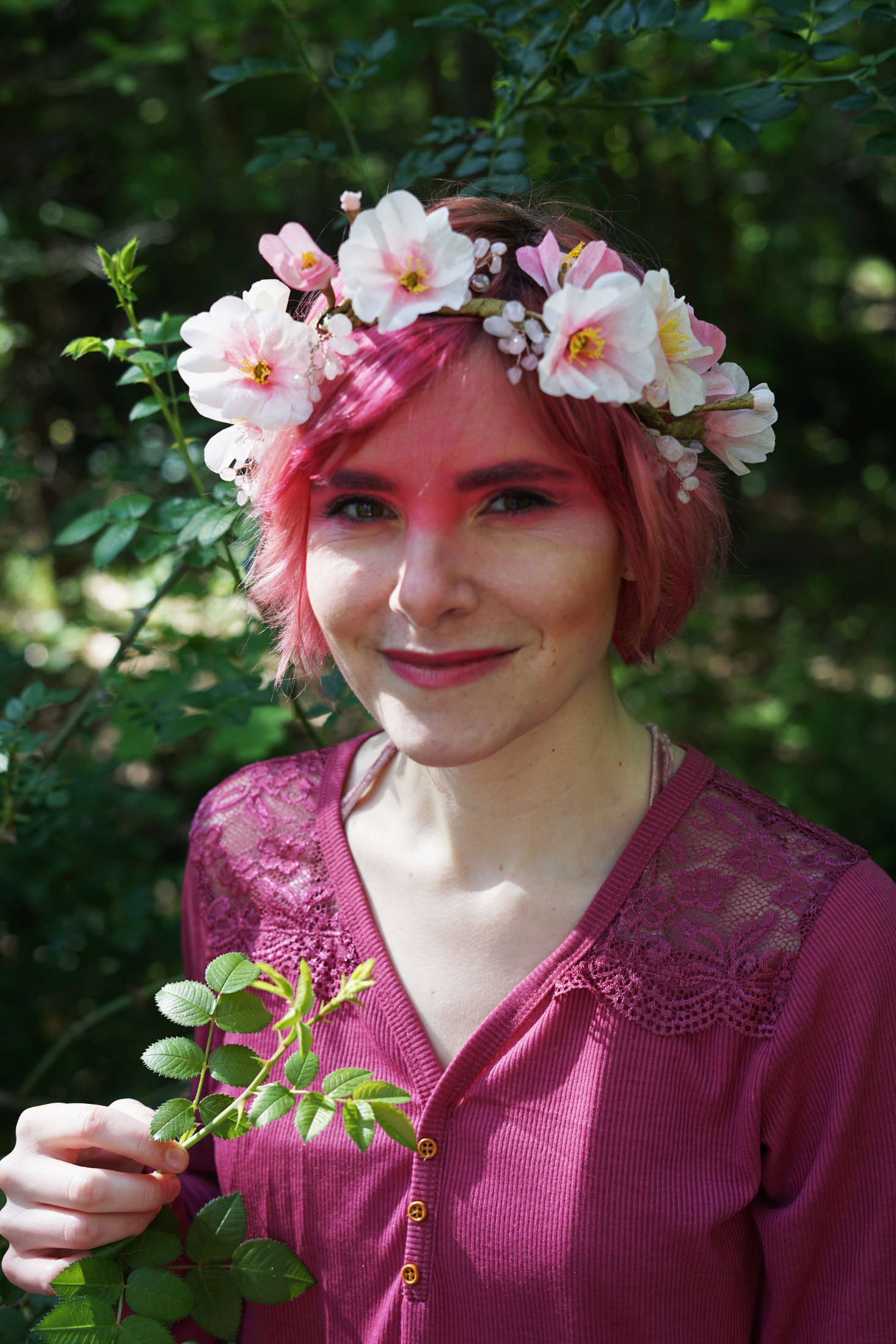 rose13small.jpg