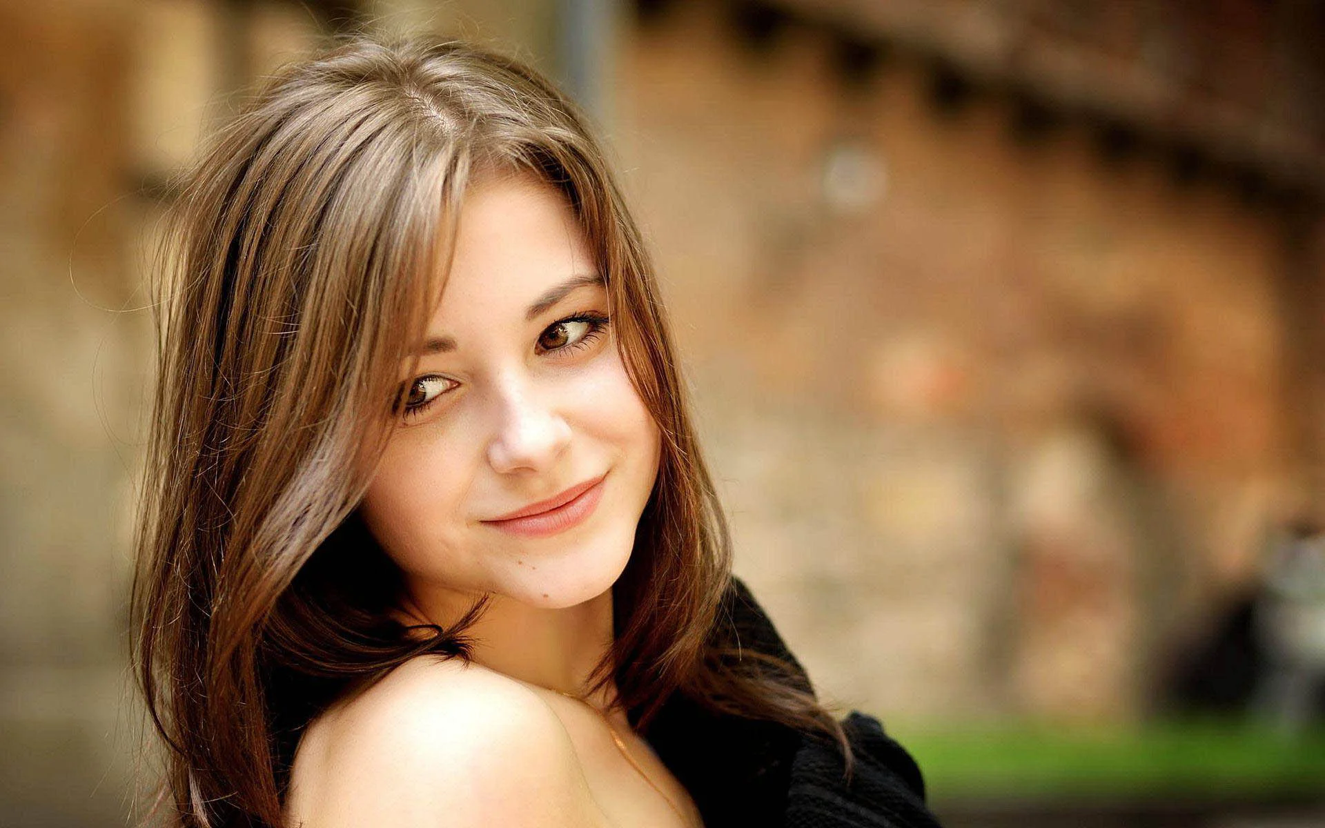 Image by Daily Background