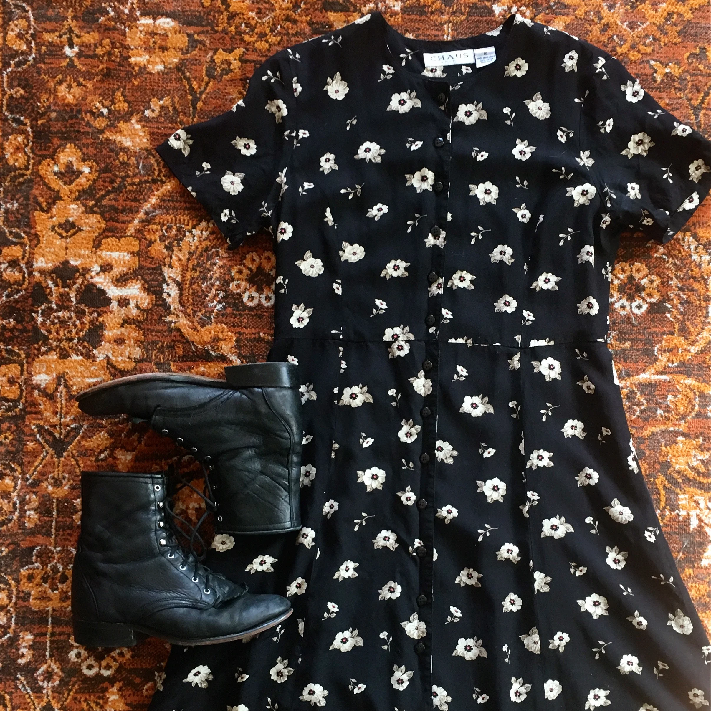 Vintage 90's Black Floral Rayon Dress (Size 10)