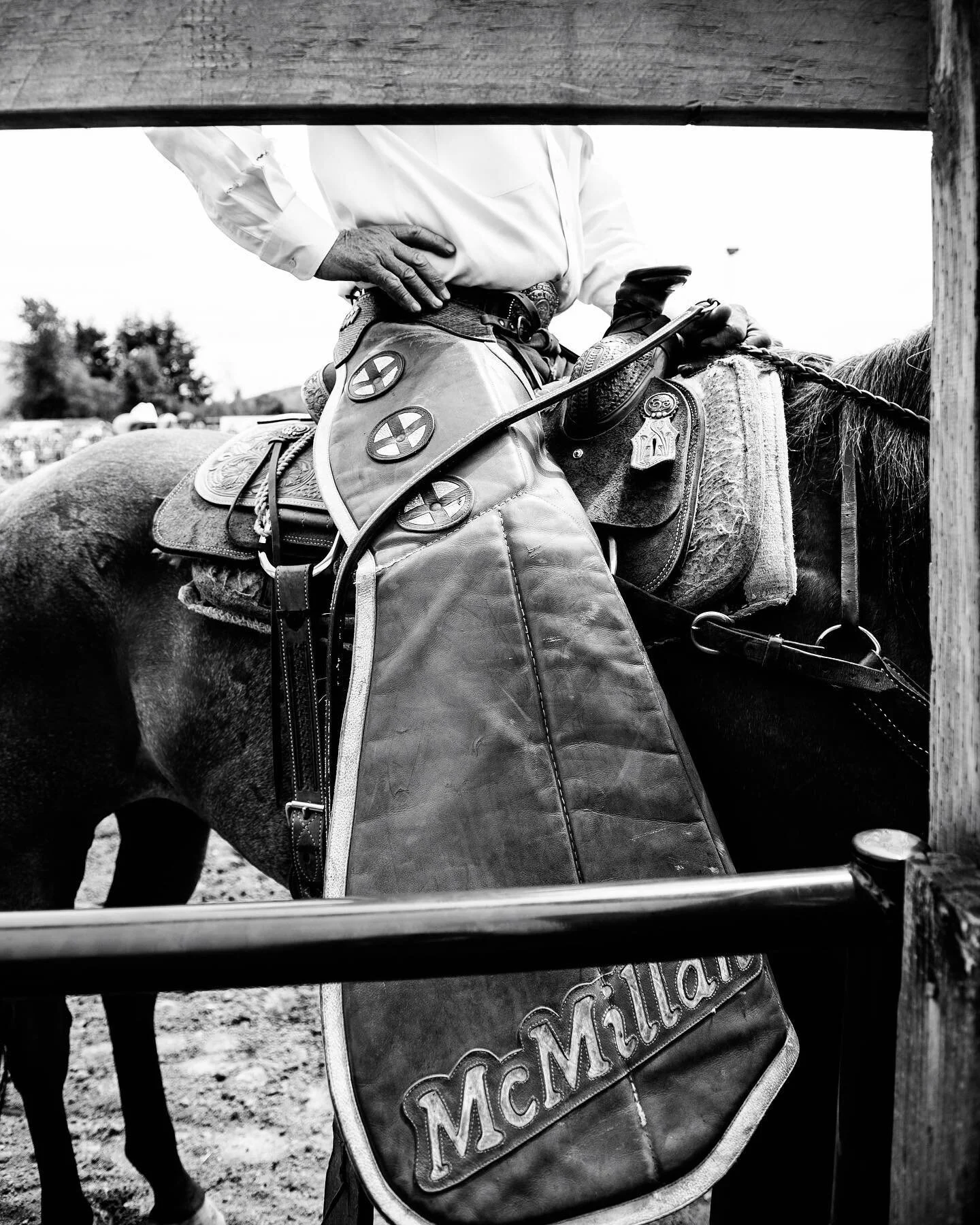 (In The) Land Of Time // &mdash; Sedro Woolley Pro West Rodeo // #sedrowoolleyrodeo #landoftime
.
.
.
.
.

#vsco #everydayruralamerica #streetphotography #documentaryphotography #streetphotographer #lensculture #lensculturestreets #pbr #rodeolife #ba
