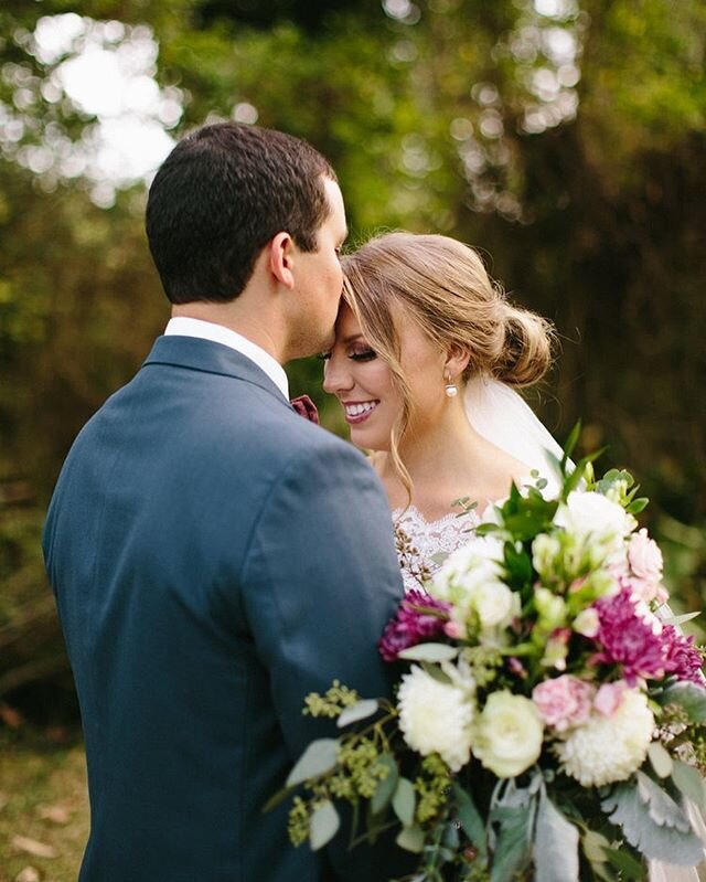 Feeling for all of my brides who have had to make difficult changes to their wedding plans this year... Whether you&rsquo;re on my books this year or next, I can&rsquo;t wait to meet you + be part of your most special day! 💕
.
.
.
.
. 
#hydrafacial 