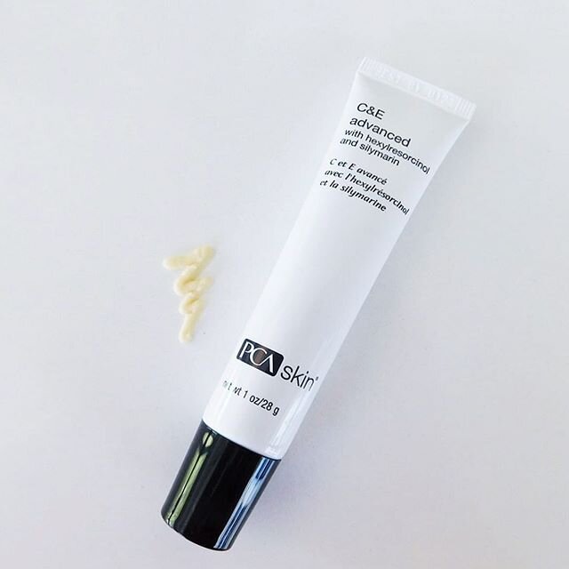 Vitamin C + E are like two peas in a pod. So much better when paired together! Brighten + protect your skin from free radical damage with C + E Advanced from @pcaskin. Add this melanin inhibiting, powerful antioxidant to your morning routine to preve