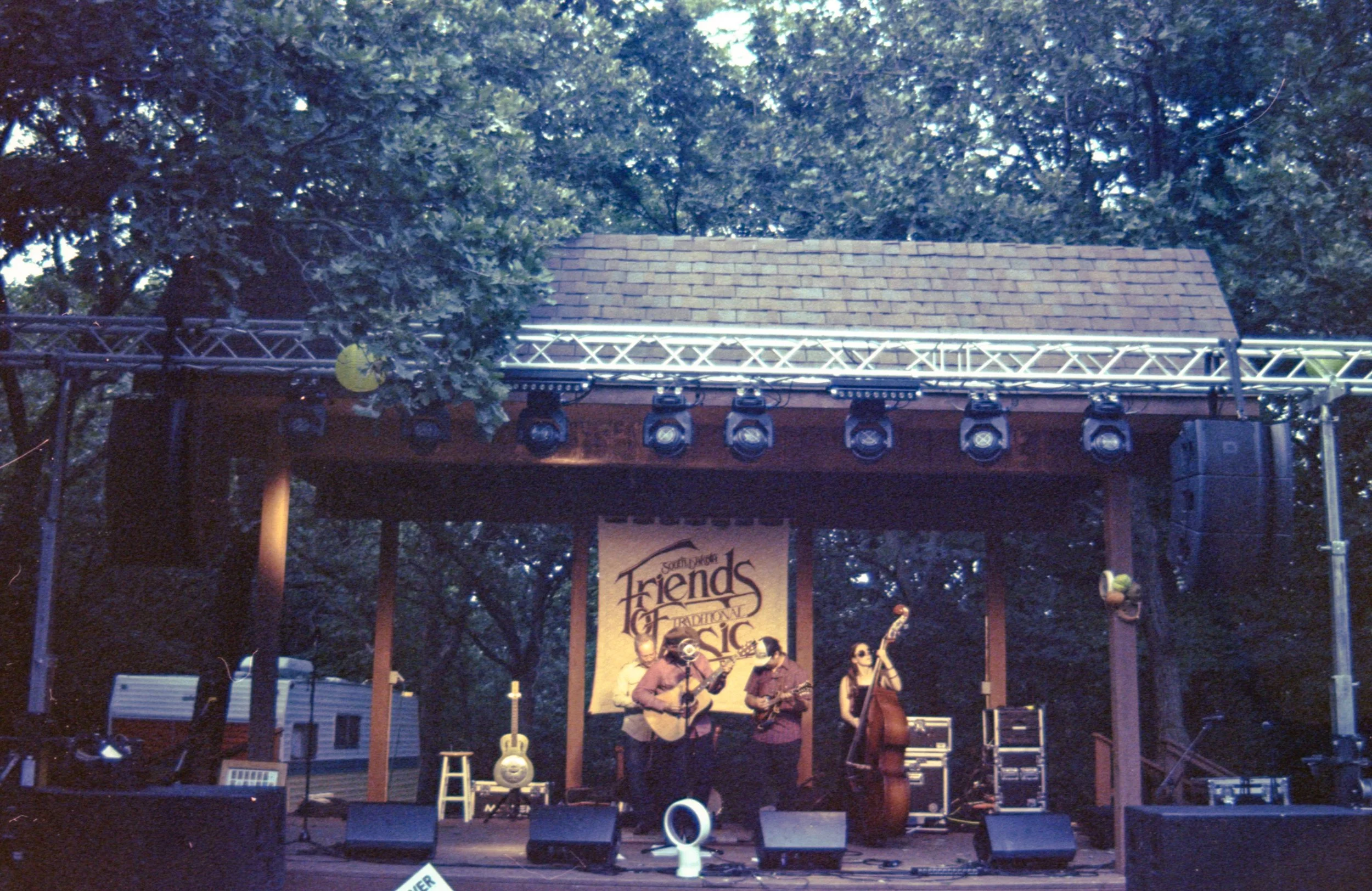 Folkfest-53.jpg