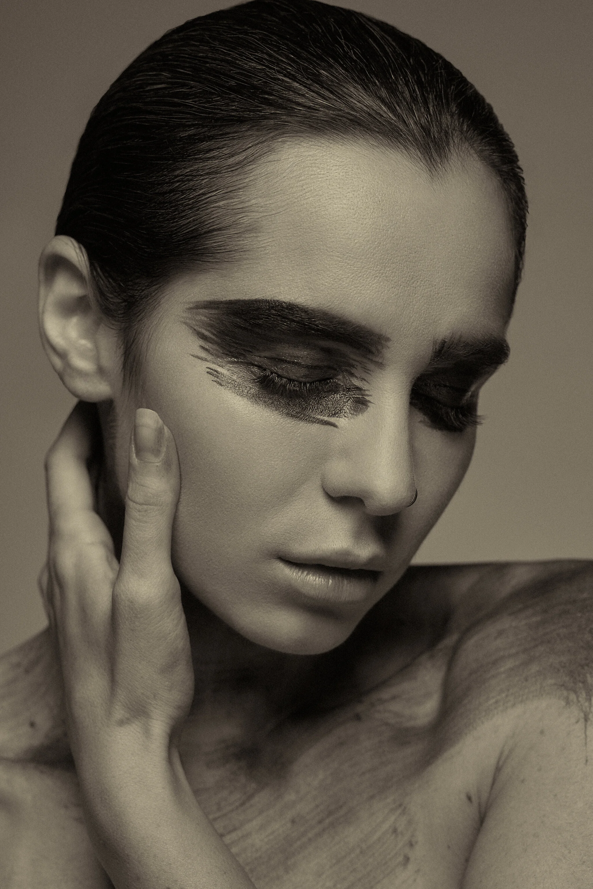VA_VictorAnthonyCreativeBeautyTestShoot_Look2.3Final.jpg