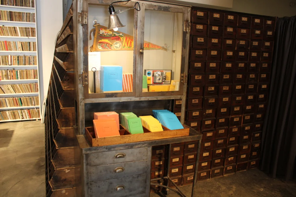 Library1.jpg